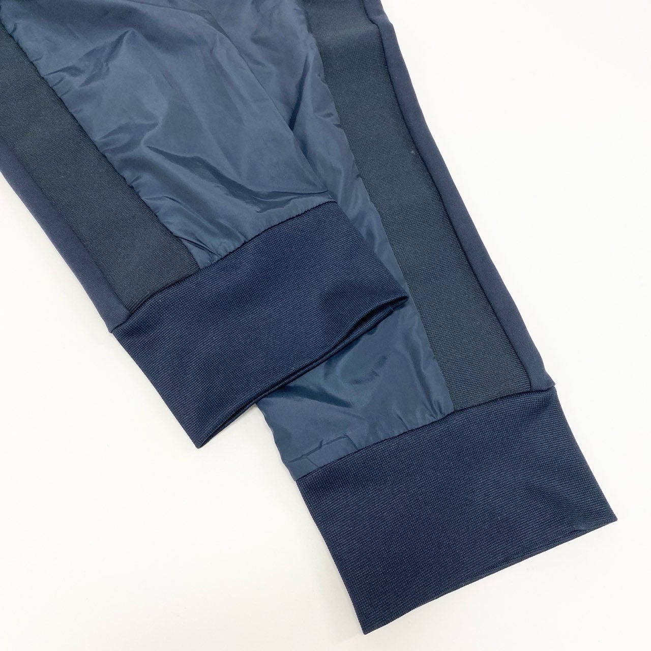 77i26 HUGO BOSS ヒューゴボス PERFORMANCE ナイロン切替 スウェットパンツ S ネイビー ストレッチ◎ ボトムス サイドラインt18r