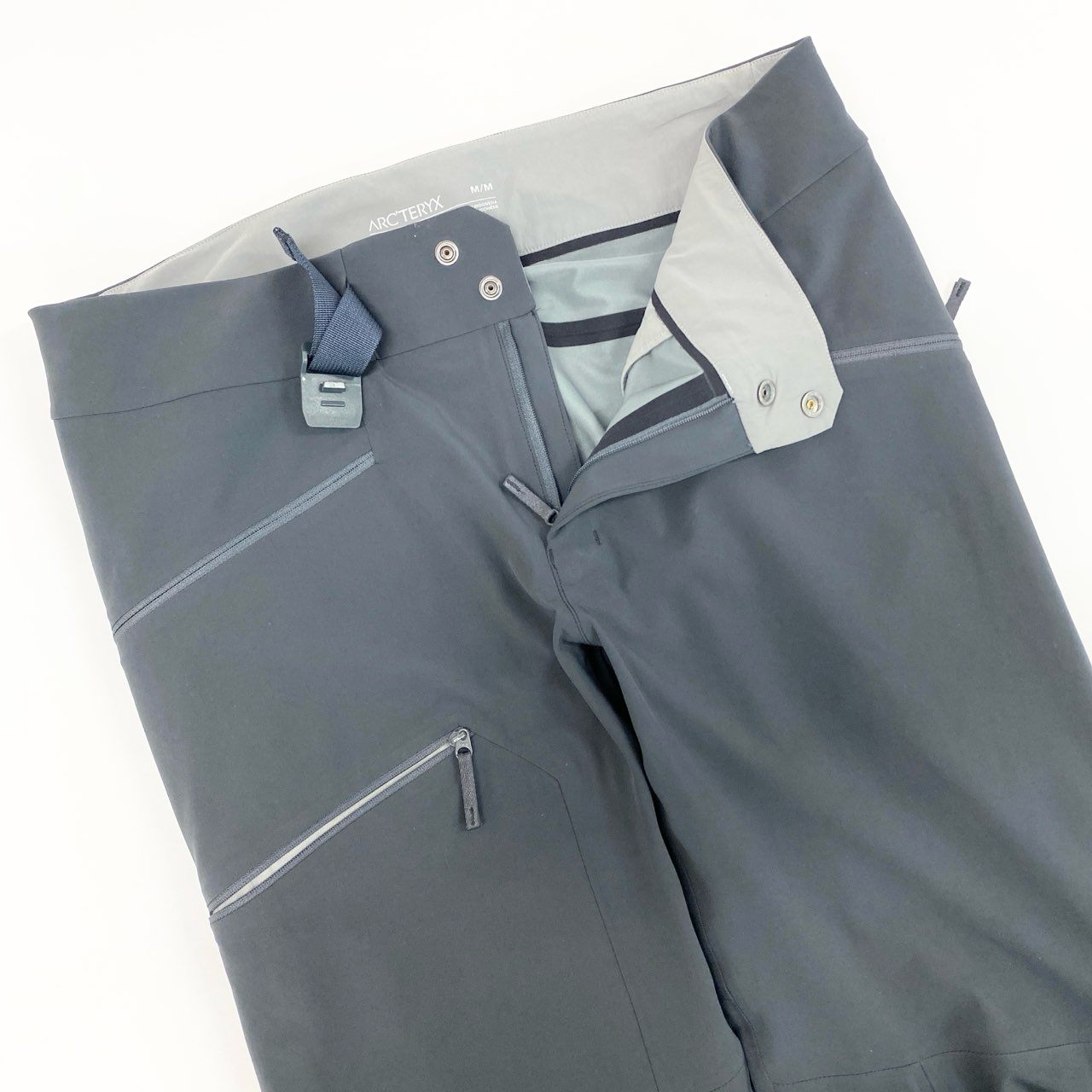 44h26 ARC'TERYX アークテリクス RUSH STRETCH PANT ラッシュストレッチパンツ ボトムス Mサイズ グレー ナイロン メンズo07t