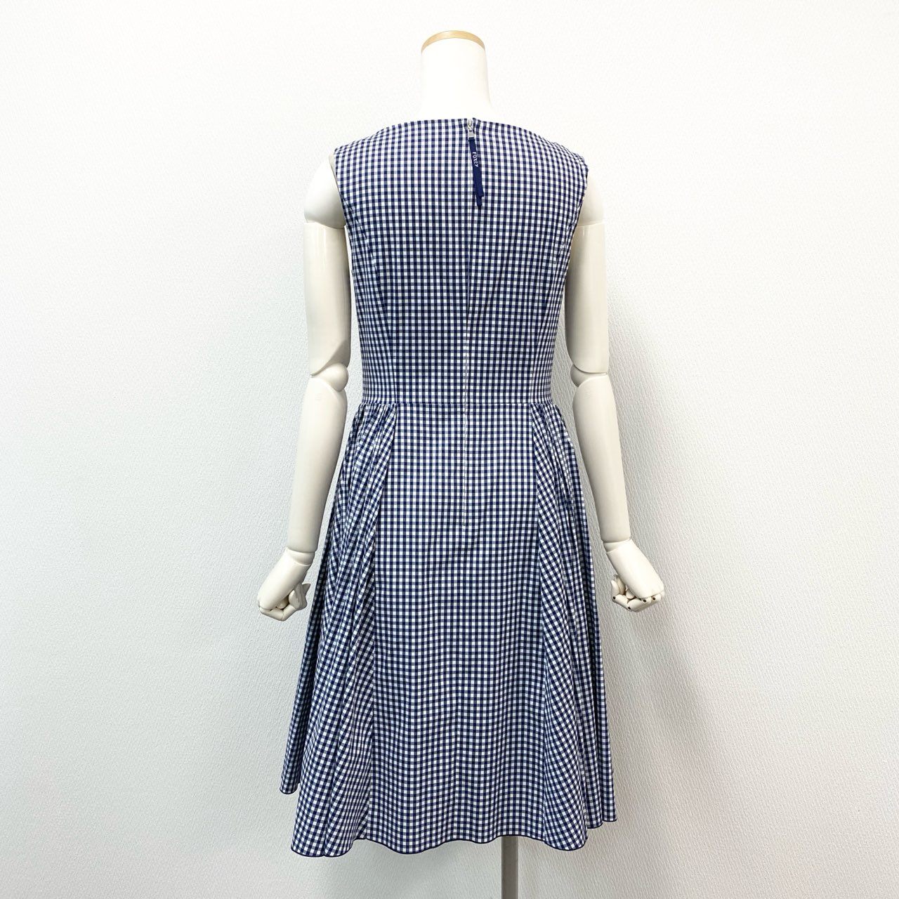 24d3 FOXEY NEW YORK フォクシー ニューヨーク ノースリーブワンピース カジュアルワンピース ギンガムチェック バックジップ 40087 サイズ40 ブルー ホワイト レディース 日本製