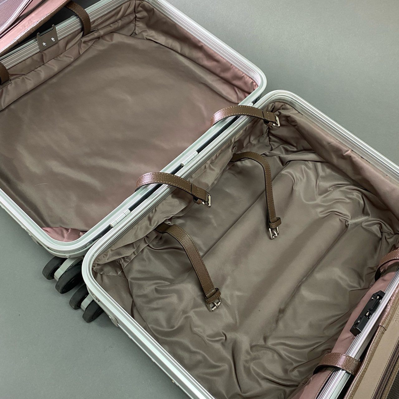 c28 【美品】 GUCCI グッチ FPMコラボ ラゲージ ストラップ付 スモール トロリーバッグ キャリーケース トラベルバッグ 旅行鞄 GGスプリーム キャンバス ユニセックス イタリア製