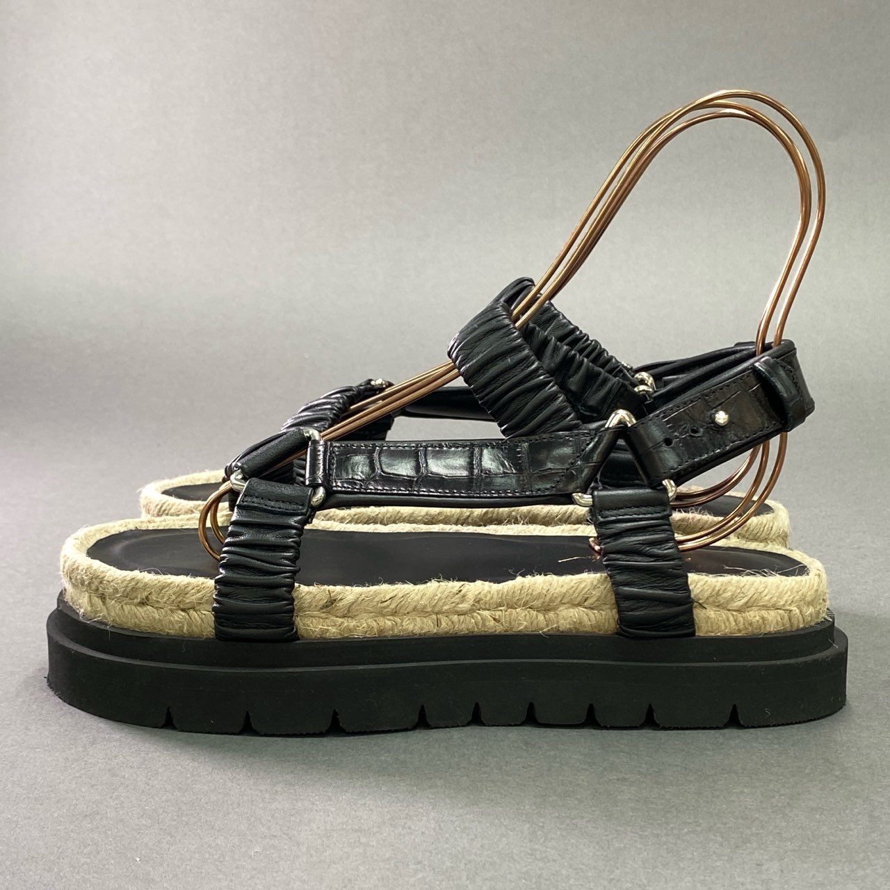 2k11 《美品》 3.1 Phillip Lim フィリップリム Noa クロコ型押し ウェッジソール ストラップ フラットサンダル 38 約25cm ブラック シューズ イタリア製