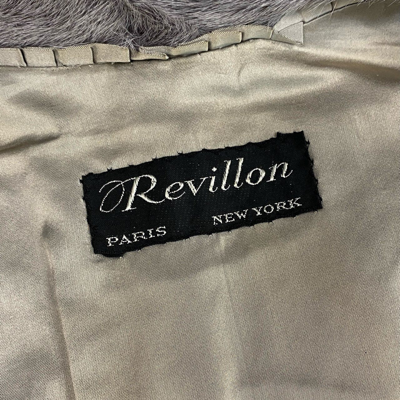 17j16 Revillon レヴィヨン クロスミンク 毛皮コート ミンクコート ファーコート リアルファー 装飾ボタン グレー レディースu02t