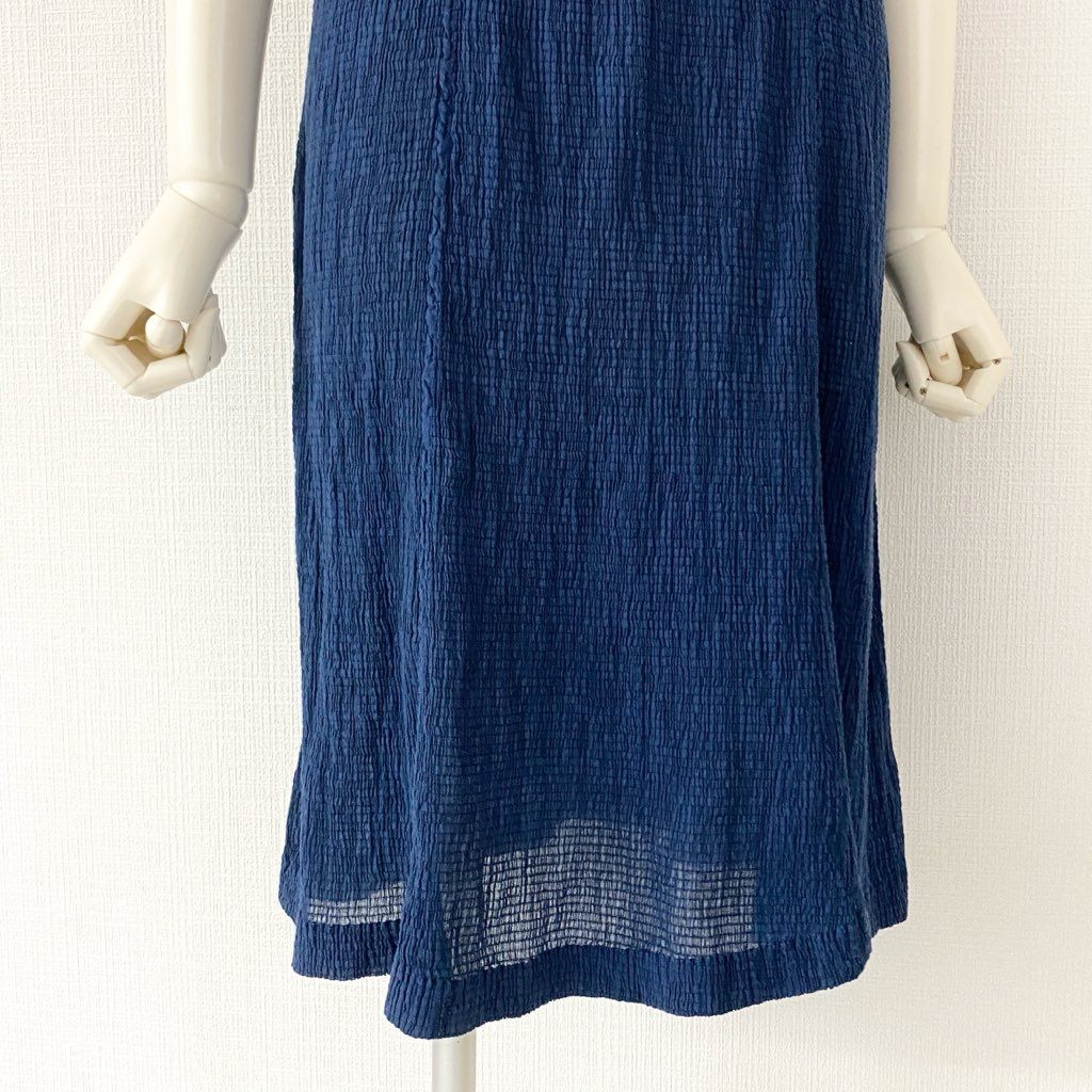 34d10 【美品】 ISSEY MIYAKE me イッセイミヤケ ミー MI52FH245 ノースリーブワンピース フリーサイズ ブルー系 レディース