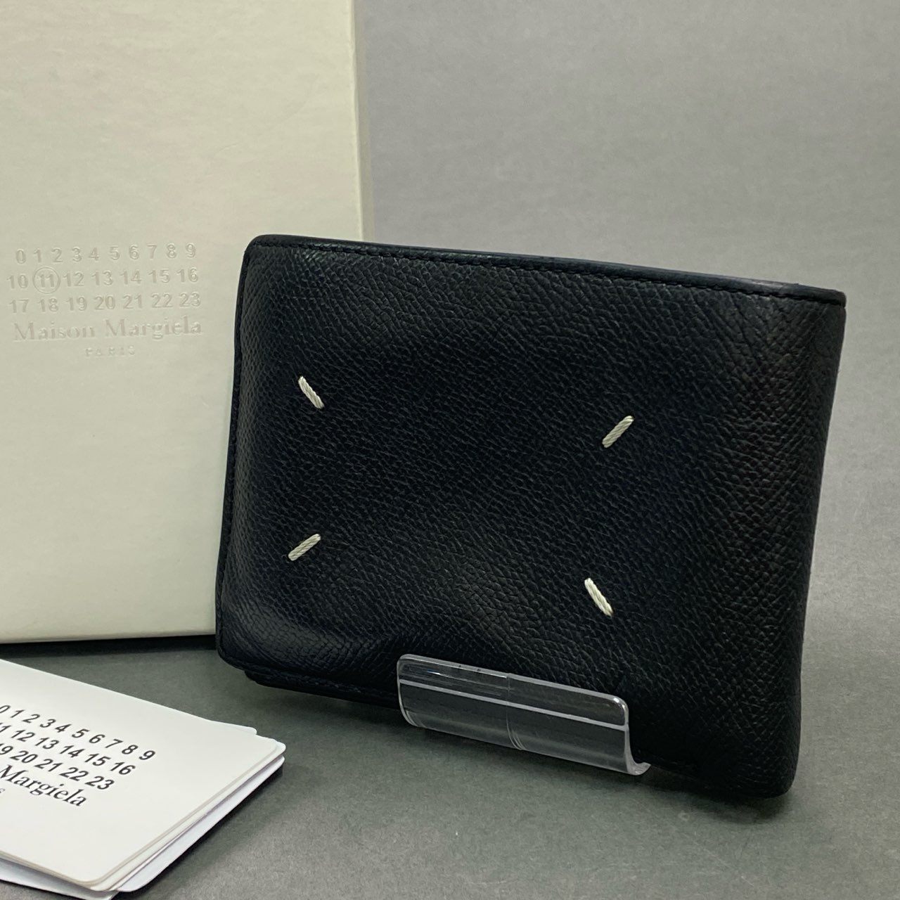 b7 Maison Margiela メゾンマルジェラ 2つ折り財布 レザーウォレット S55UI0312 ブラック 11番 小銭入れ セパレート 箱付き