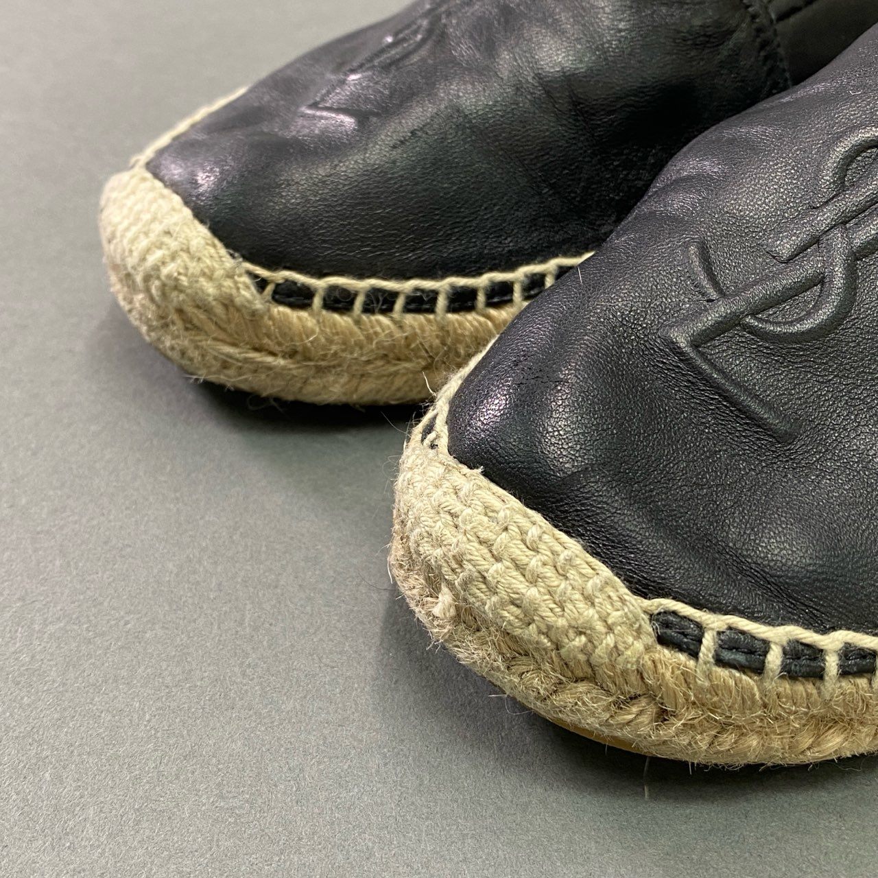 4c18 Yves Saint Laurent イヴサンローラン エスパドリーユ フラットシューズ ロゴマーク スペイン製 38 ブラック レザー