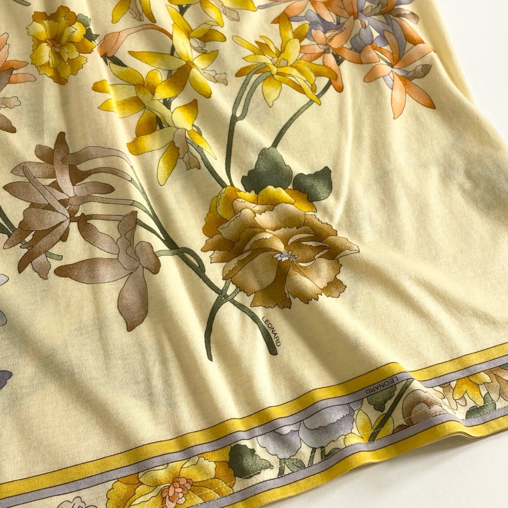 4e8 日本製 LEONARD レオナール 美しい花柄プリント 半袖Tシャツ カットソー トップス LL マルチカラー コットン100% レディース