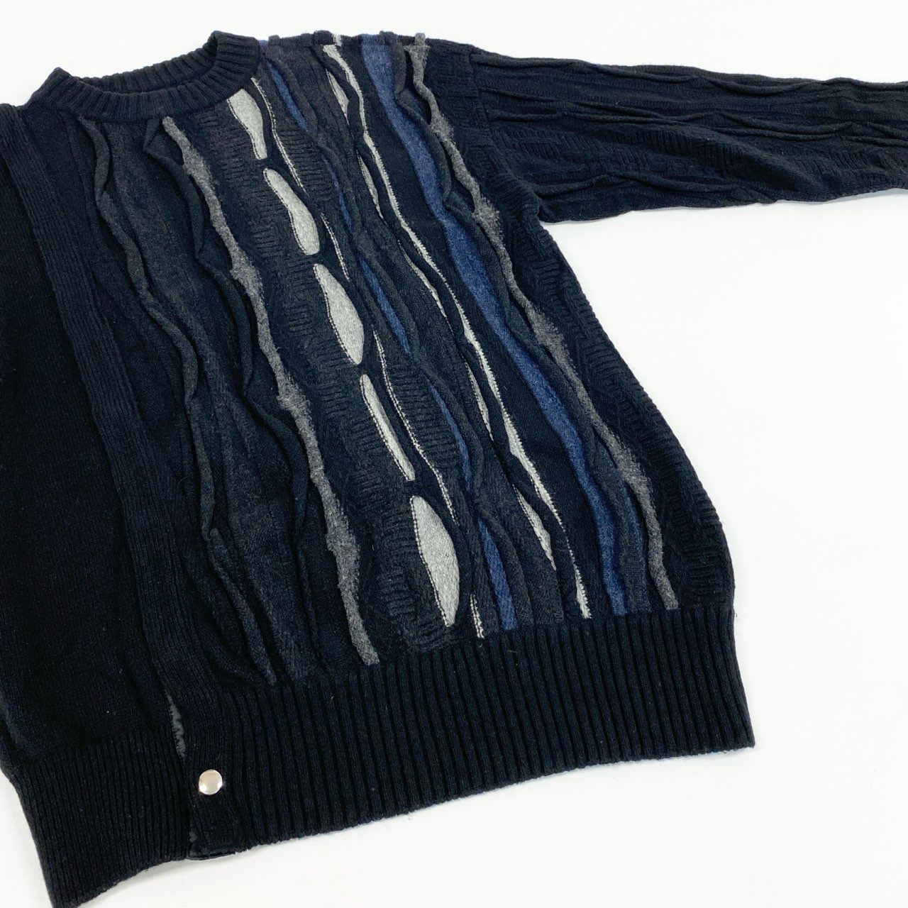 40c29 Tamme タム SLIT 3D KNIT ニットプルオーバー 裾スリット 凹凸生地 厚手ニット セーター 22A0060 Ⅱ ブラック グレー ネイビー