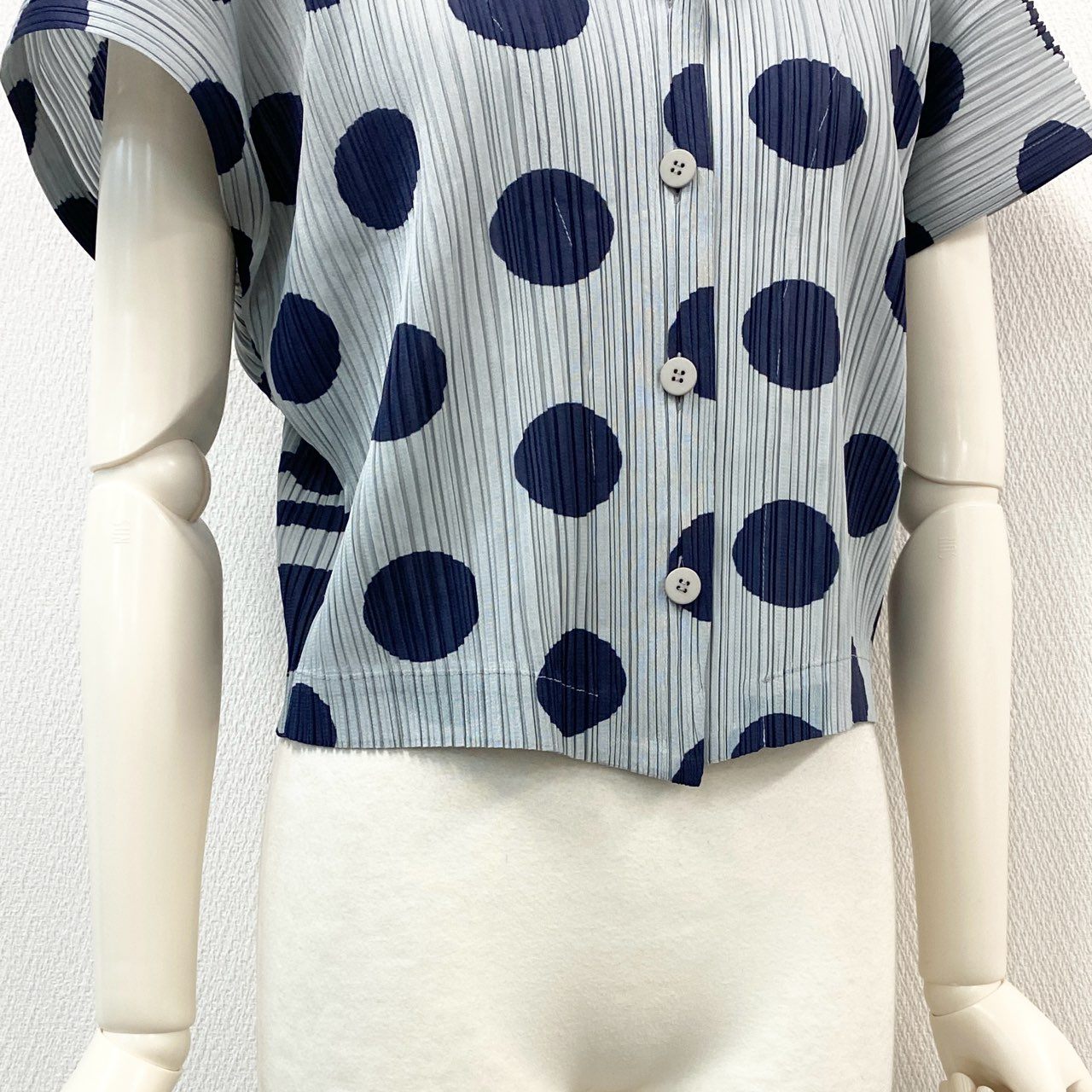 60f23 PLEATS PLEASE ISSEY MIYAKE プリーツプリーズ イッセイミヤケ ドット柄 セーラーカラー ノースリーブブラウス トップス カーディガン 羽織 日本製 PP41-JD681 3 ブルー