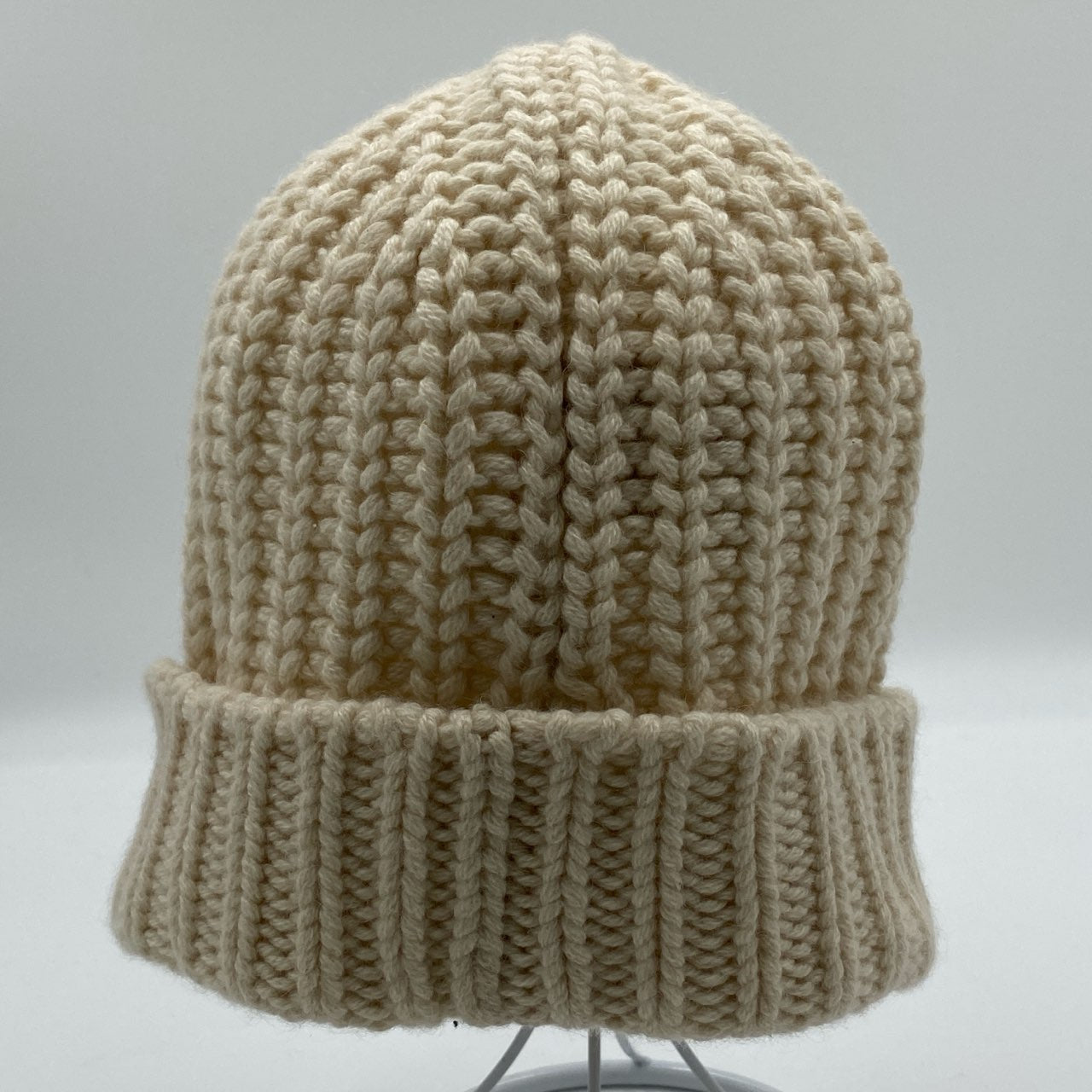 h21《美品》 MONCLER モンクレール 23年 ロゴパッチ カシミヤ ビーニーキャップ I20933B00061 UNI アイボリー ニット帽 Logo Patch Beanie