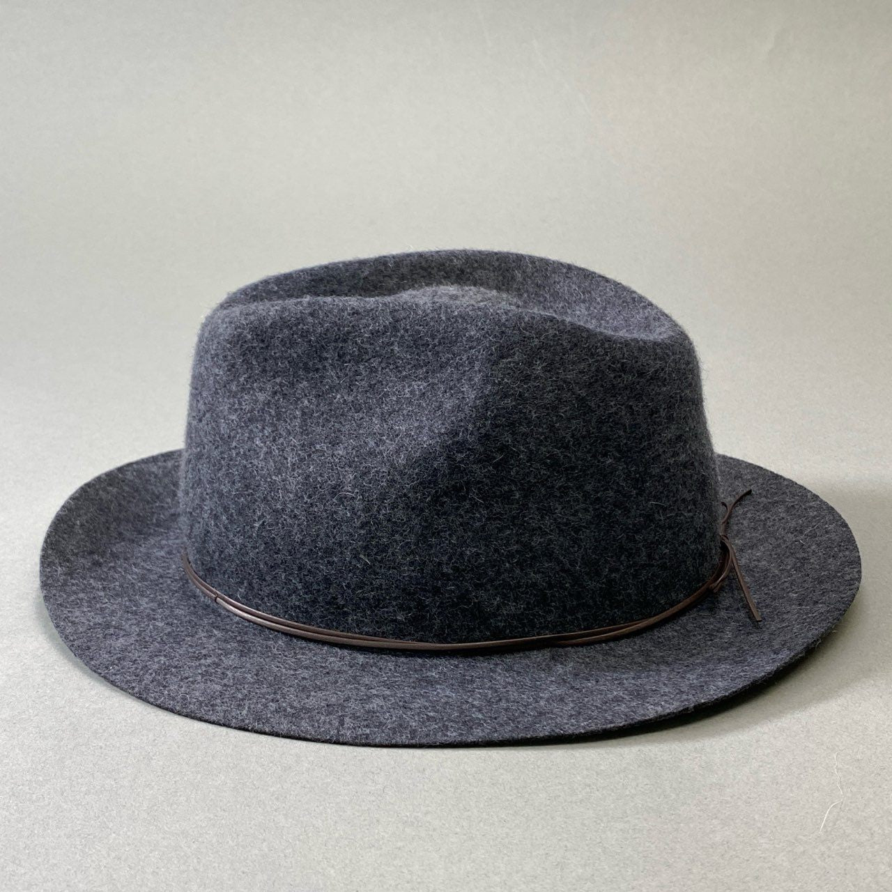 j16《極美品》WEEKEND MaxMara ウィークエンド マックスマーラ ウールハット ヘッドウェア 中折れハット 帽子 55760222 57㎝ グレー レディース