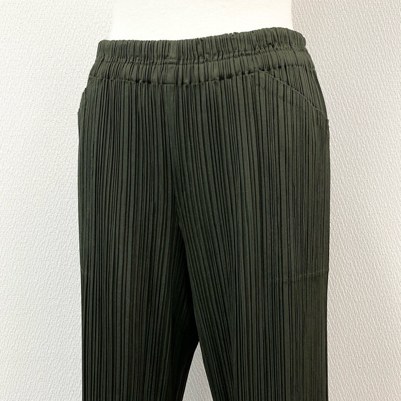 59e9 PLEATS PLEASE プリーツプリーズ プリーツパンツ ボトム サイズ4 PP83-JF414 カーキ レディース 女性用 イッセイミヤケ