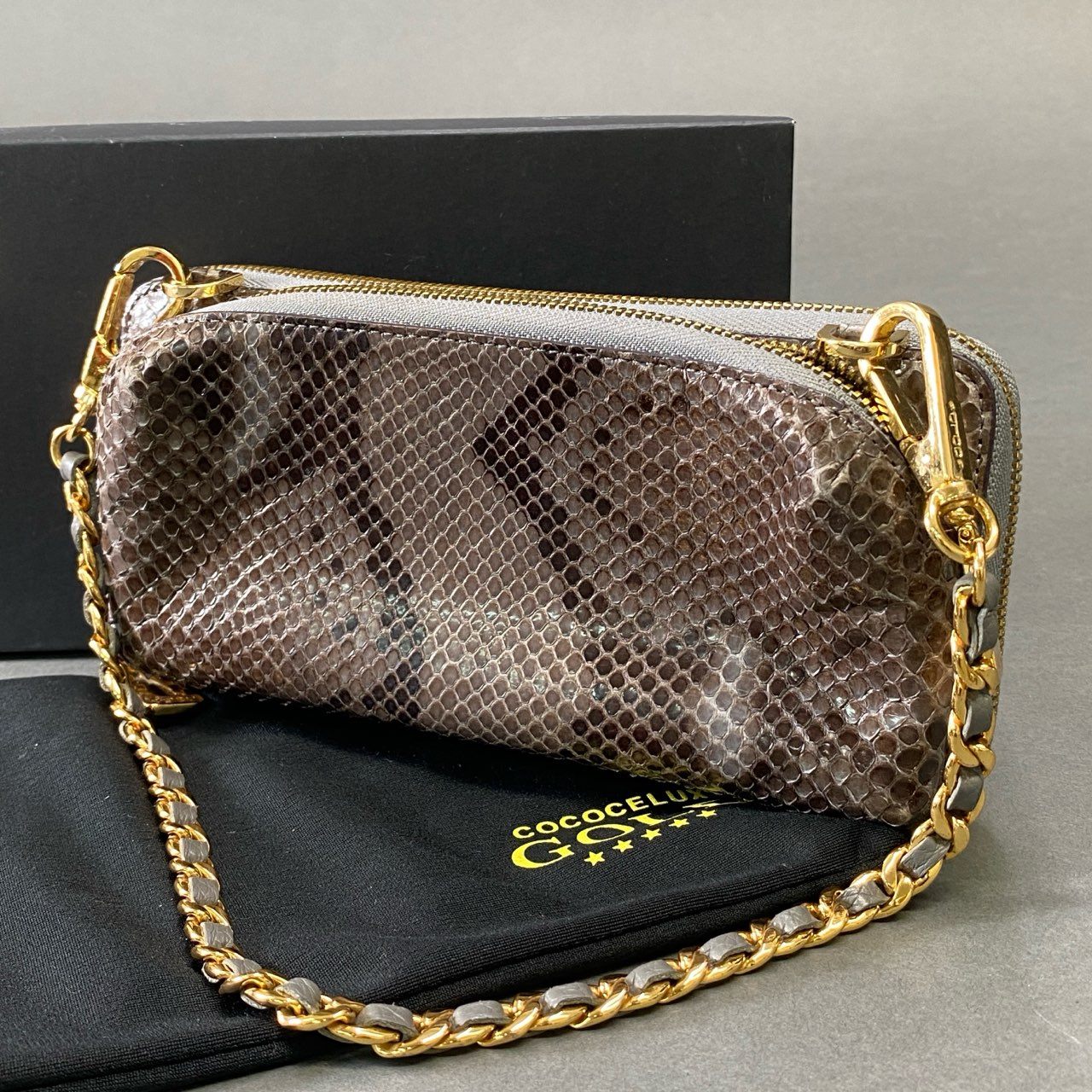 g29《美品》 COCOCELUX GOLD ココセリュクス ゴールド チェーン パイソンウォレット グレー ボルドー レザー エキゾチック ポーチ バッグ