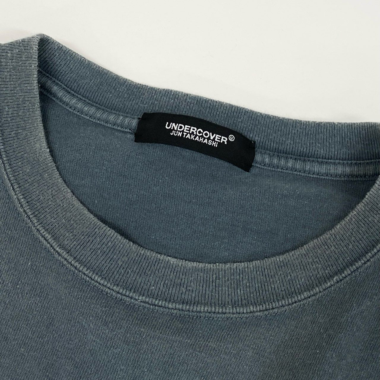 83i3 UNDERCOVER アンダーカバー 袖プリント 長袖カットソー ロンT ロングスリーブTシャツ バックプリント 大きいサイズ UC1B4805-4 4 XLサイズ相当 グリーン コットン メンズ 日本製o07t