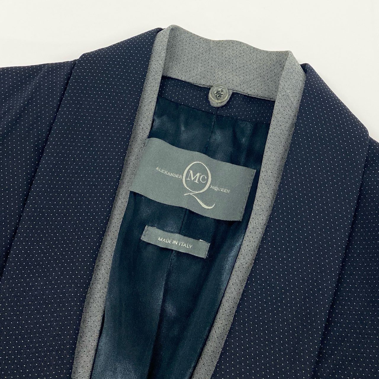 75f27 ALEXANDER MCQUEEN アレキサンダーマックイーン テーラードジャケット ブレザー 刻印金ボタン 襟取り外し可能 サイズ38 ネイビー レディース イタリア製