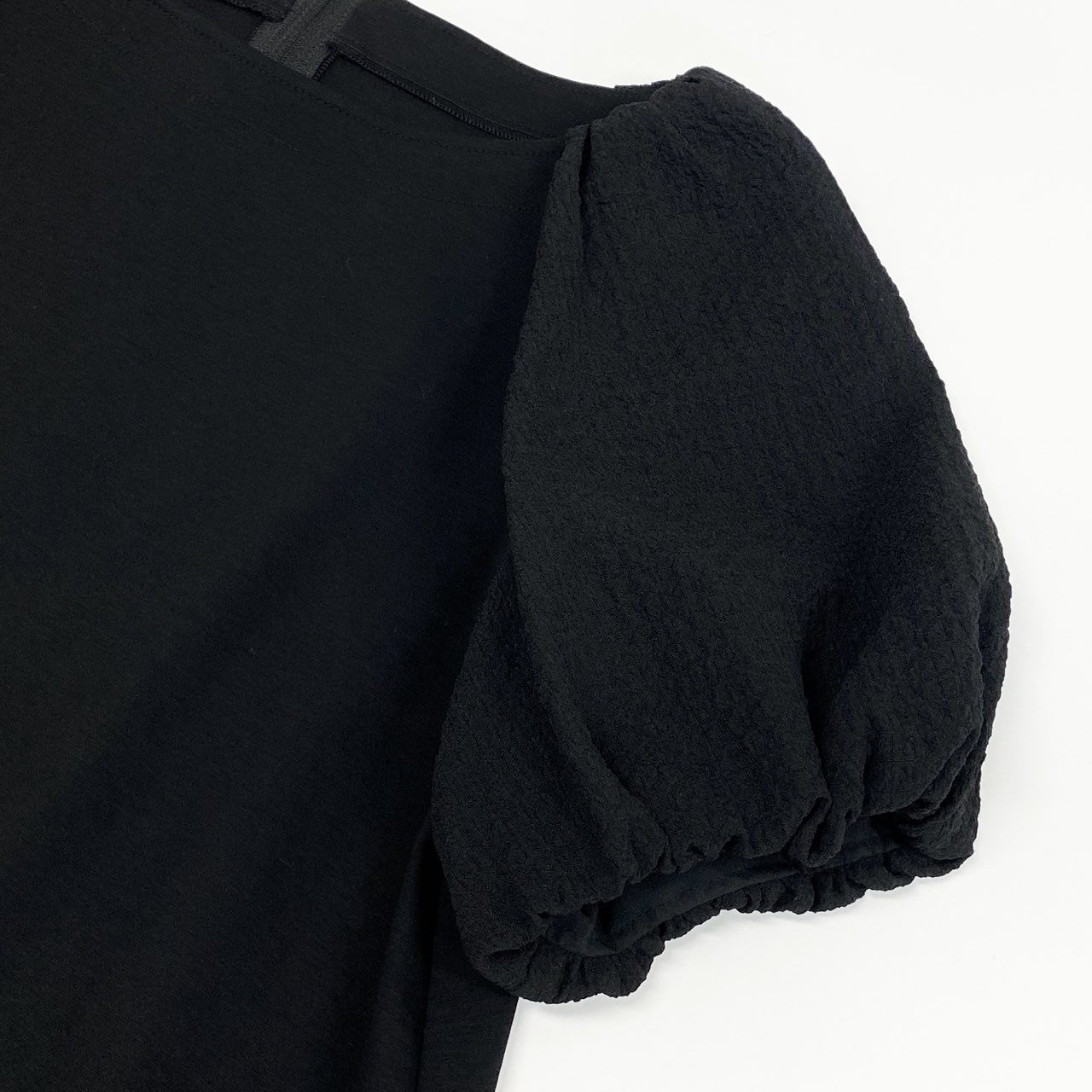42a23 《美品》 FOXEY NEW YORK フォクシー ニューヨーク PLISSE TOP カットソー Tシャツ 42991 38 ブラック 日本製 夏