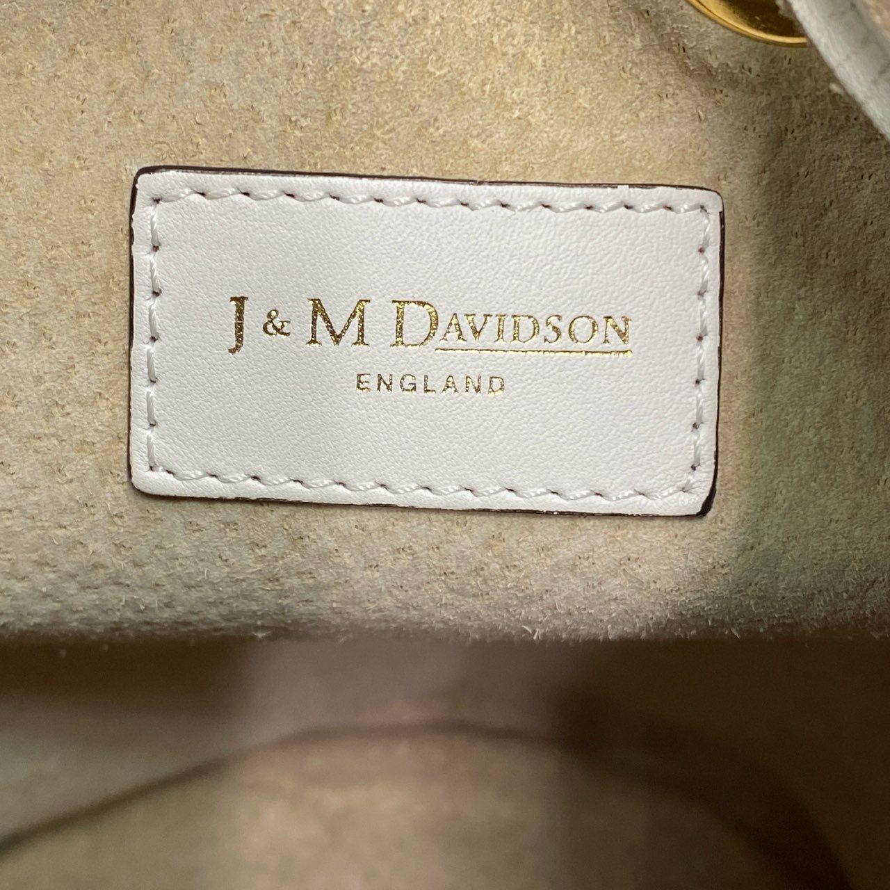 Hb10 J&M DAVIDSON ジェイアンドエムデヴィッドソン CARNIVAL カーニバル セミショルダーバッグ 巾着 バケットバッグ フリンジ ニューホワイト 本革