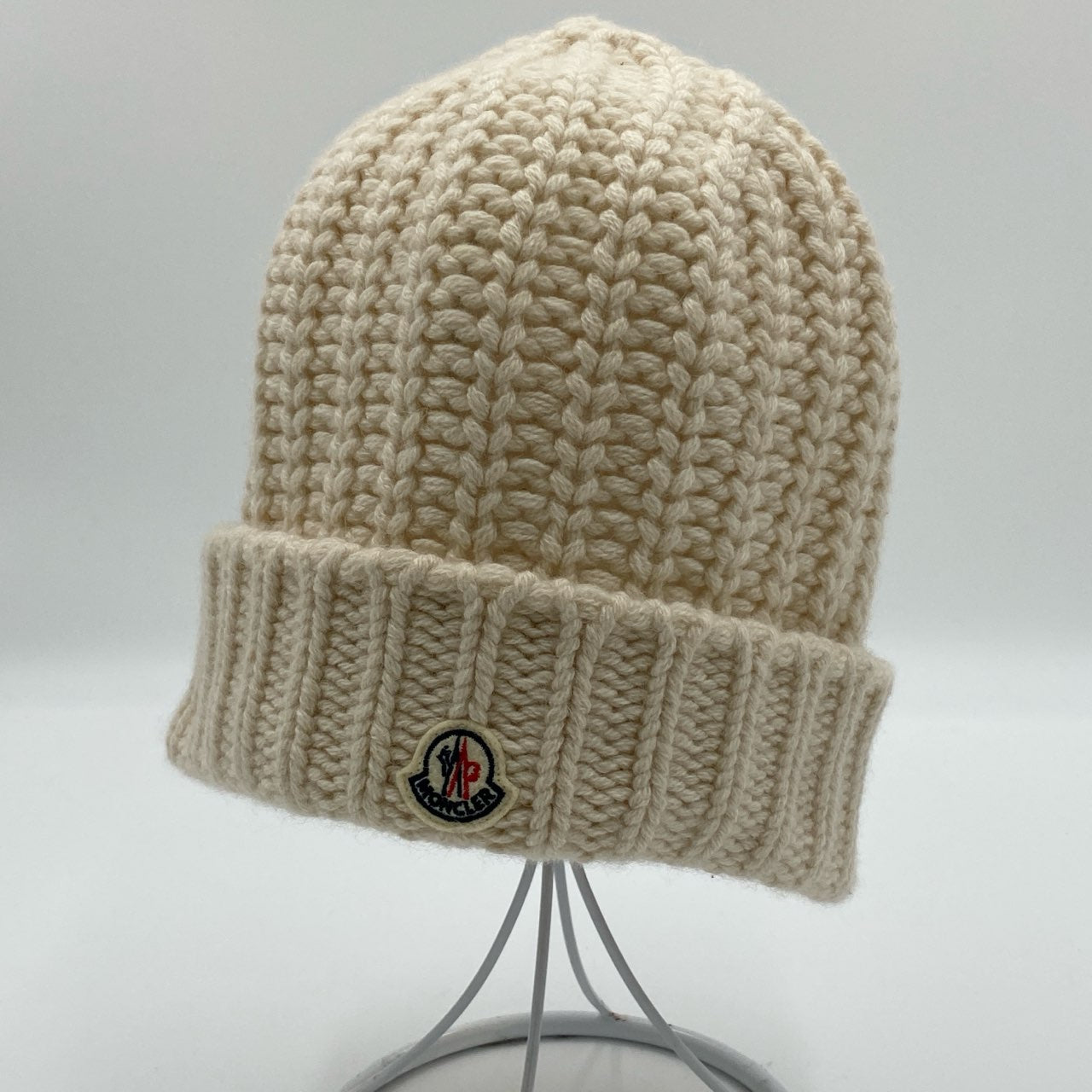 h21《美品》 MONCLER モンクレール 23年 ロゴパッチ カシミヤ ビーニーキャップ I20933B00061 UNI アイボリー ニット帽 Logo Patch Beanie
