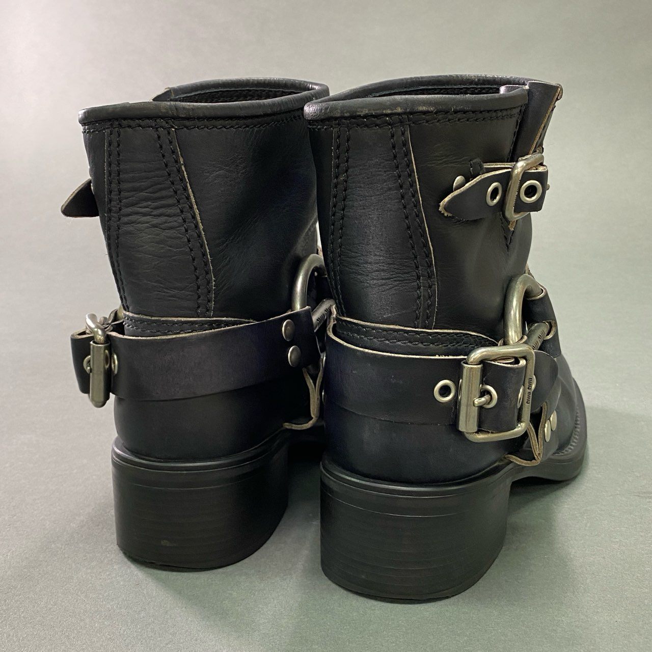 2c11 miu miu ミュウミュウ 24AW ヴィンテージ加工 レザーアンクルブーツ 38 ブラック レザー イタリア製 Y2K Japanese Label パンクロック