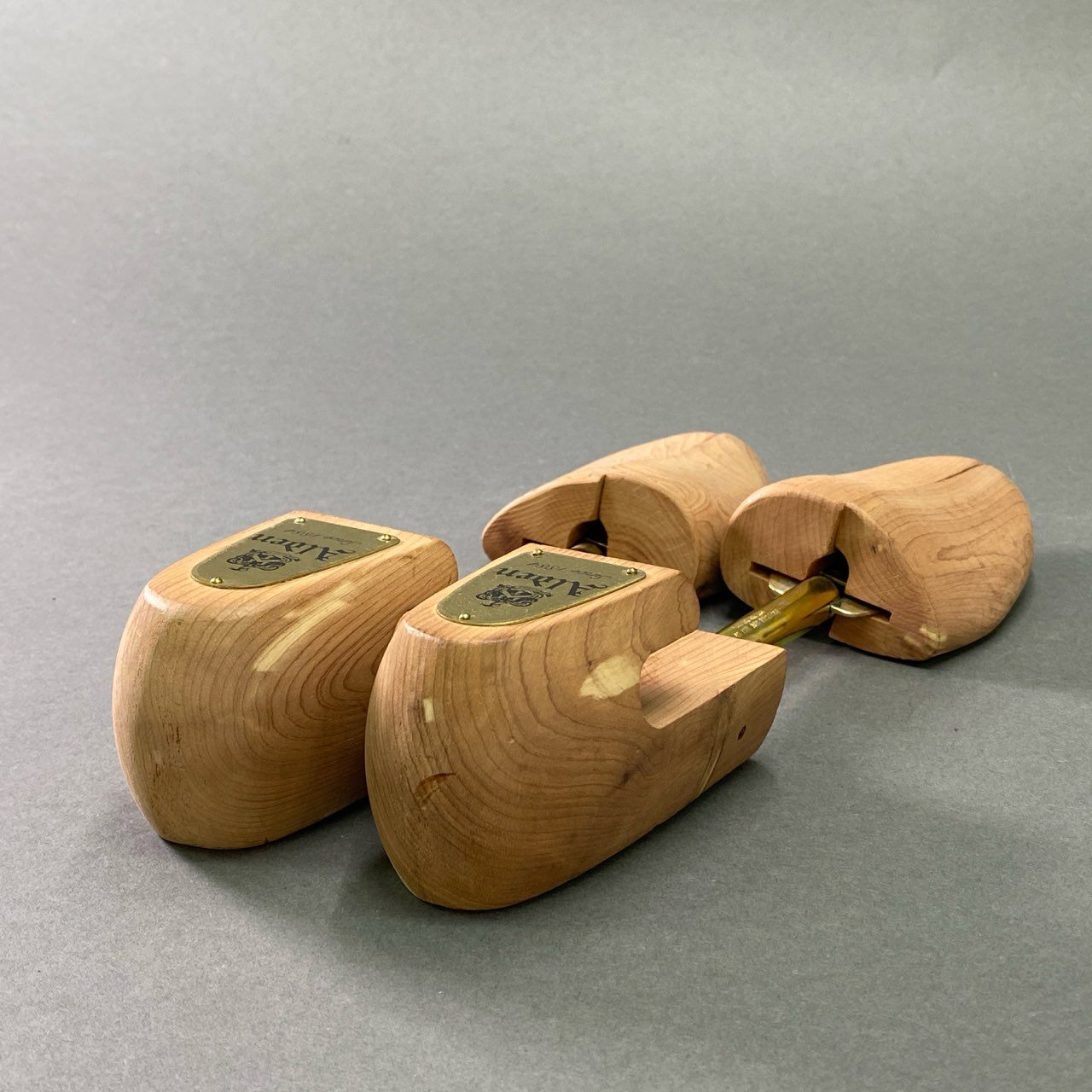 2e16① Alden オールデン ウッドシューツリー M 茶系 木製 シューズキーパー ビジネス 革靴