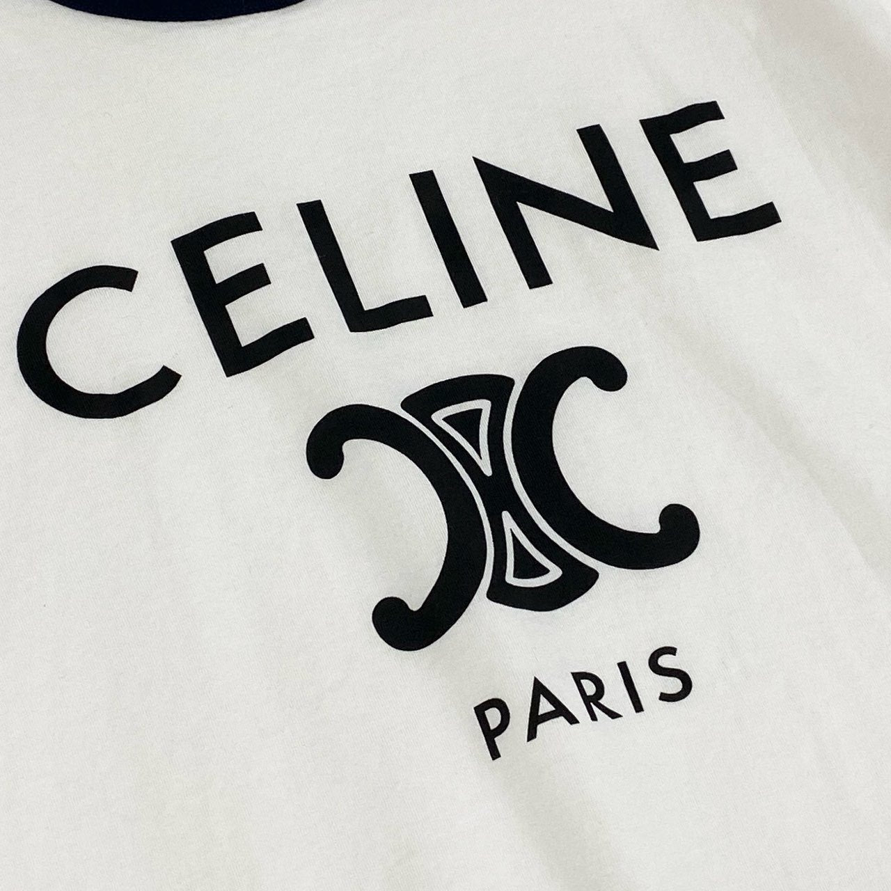 4c28 CELINE セリーヌ 半袖Tシャツ カットソー トリオンフ クラシック ブランドロゴプリントTシャツ コットン 2X872671Q M ホワイト 綿100%