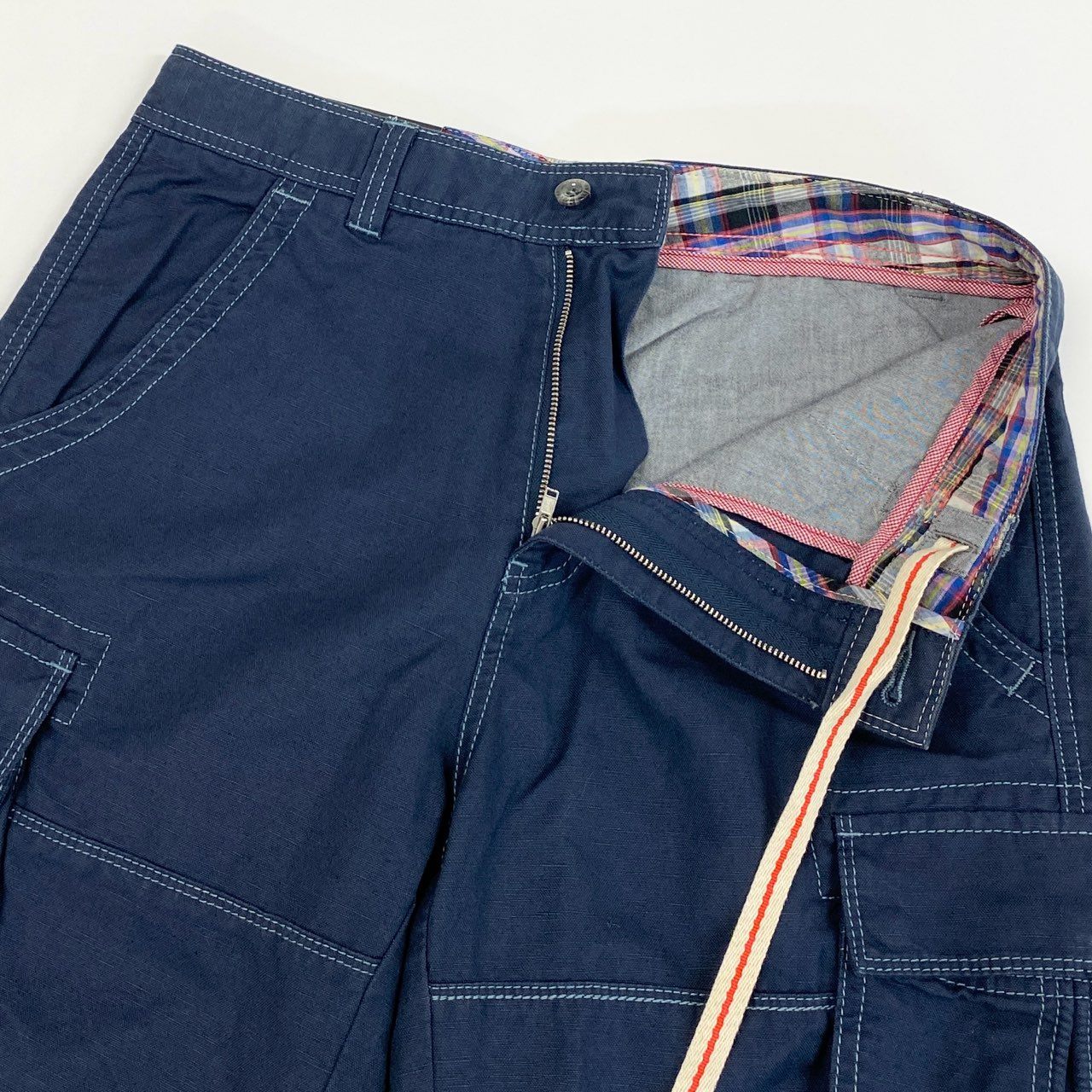 45j15 《新品保管品》HUGO BOSS ヒューゴボス ハーフパンツ カーゴパンツ 膝丈 ボトムス 44サイズ ネイビー メンズu02t