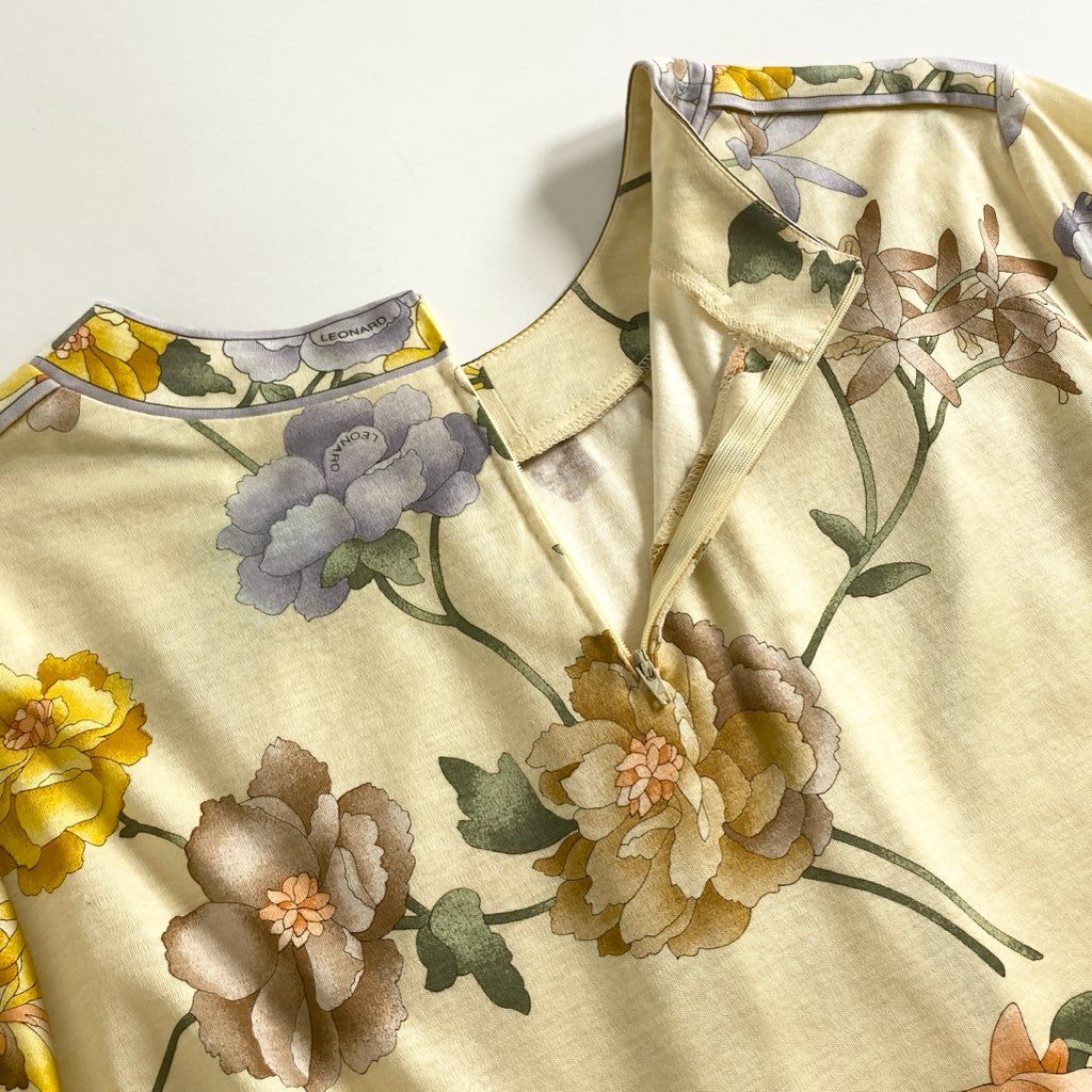 4e8 日本製 LEONARD レオナール 美しい花柄プリント 半袖Tシャツ カットソー トップス LL マルチカラー コットン100% レディース