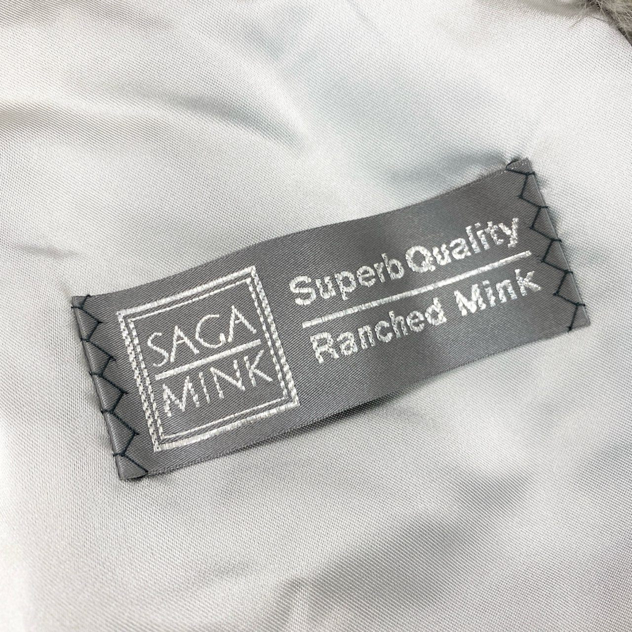 49L4 SAGA MINK サガミンク 銀サガ サファイアミンク セミロングコート サイズF シルバー グレー 最高級本毛皮 MINK FUR リアルファーt18r