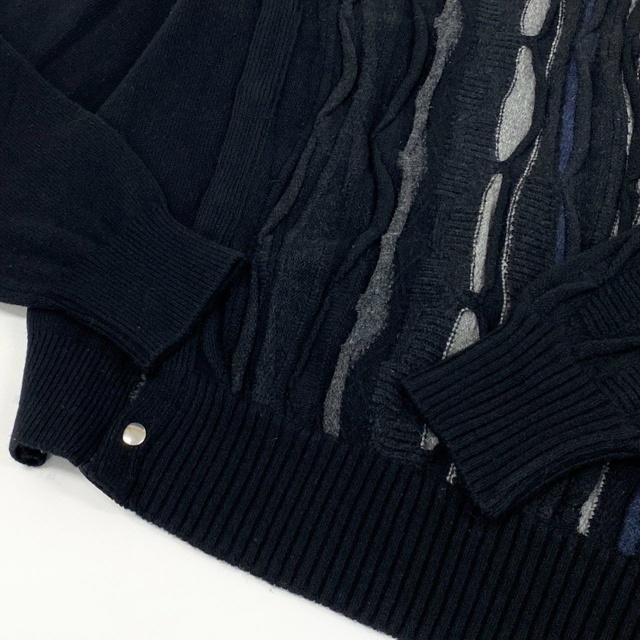 40c29 Tamme タム SLIT 3D KNIT ニットプルオーバー 裾スリット 凹凸生地 厚手ニット セーター 22A0060 Ⅱ ブラック グレー ネイビー