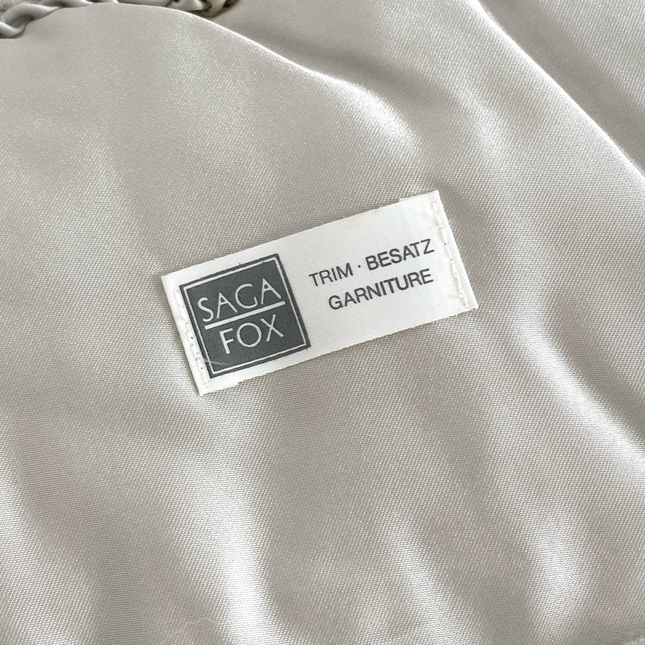 36d24 SAGA FOX サガフォックス ボリューム◎ ティペット 襟巻 2本セット ホワイト系 フォックスファー レディース