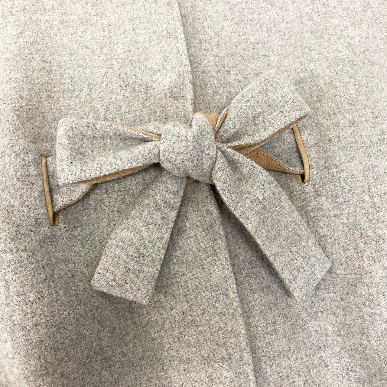 91g27 TRU TRUSSARDI STILE トゥルートトラサルディ スティーレ リバーポンチョ ウールブレンド バイカラー サイズ38 グレー ベージュ レディースu02t