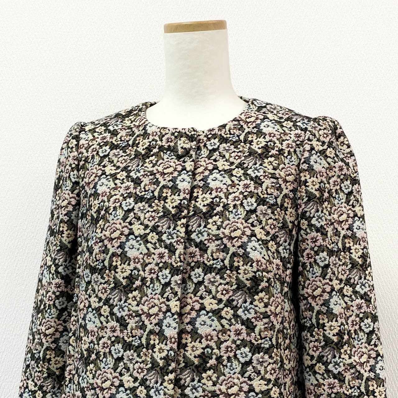 51f2 【美品】 RED VALENTINO レッドヴァレンティノ ゴブラン織り 花柄コート 薄手コート ラメジャガード サイズ42 マルチカラー レディース