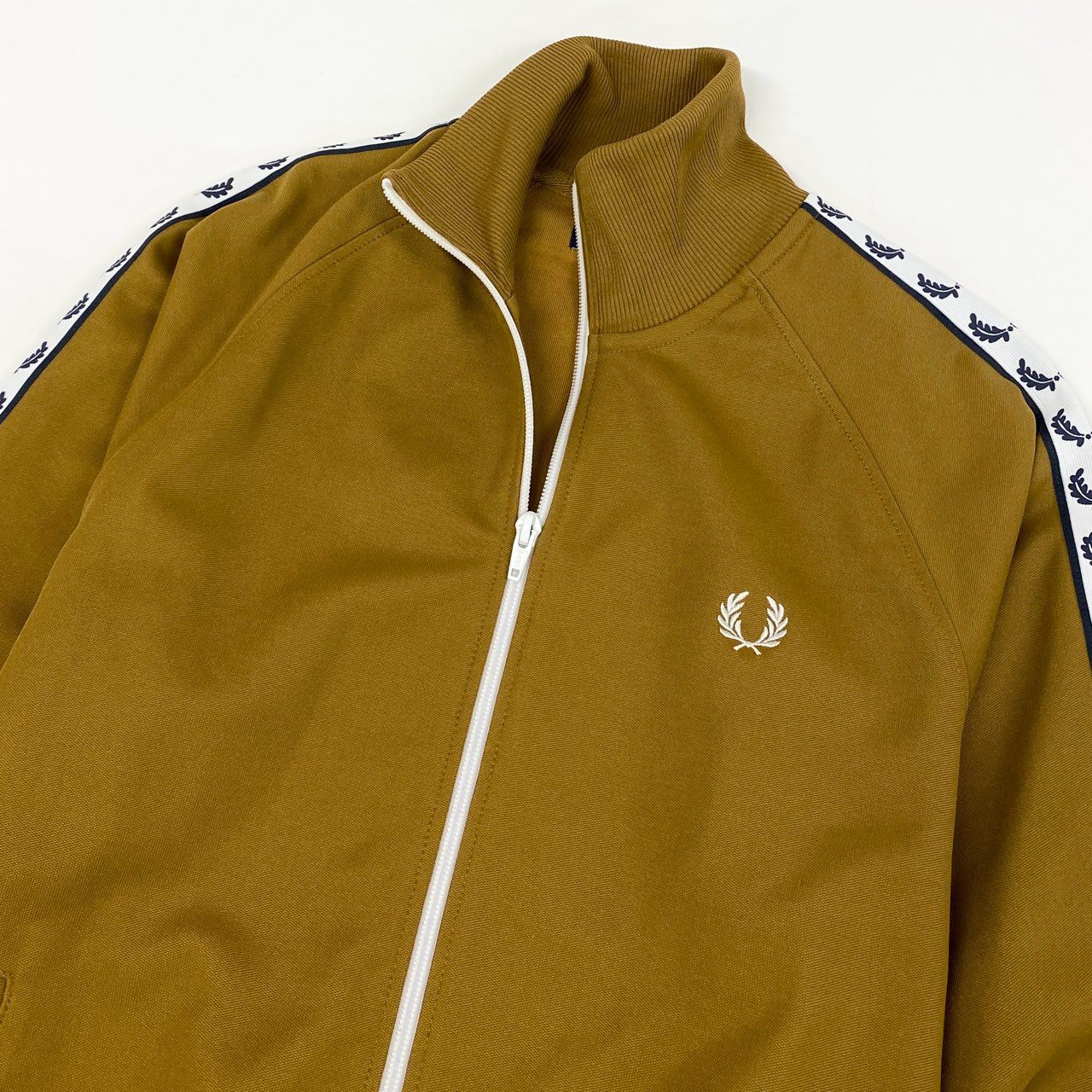 68g24 FRED PERRY フレッドペリー サイドライン トラックジャケット ジャージ サイズS マスタード メンズ_