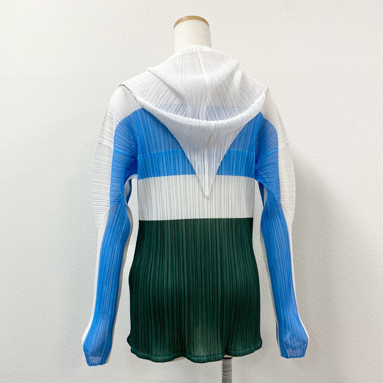 40h24 PLEATS PLEASE プリーツプリーズ 長袖パーカー フーディー トップス プリーツ メッシュ PP96-JD072 3サイズ ホワイト ブルー グリーン レディース 女性用k02i
