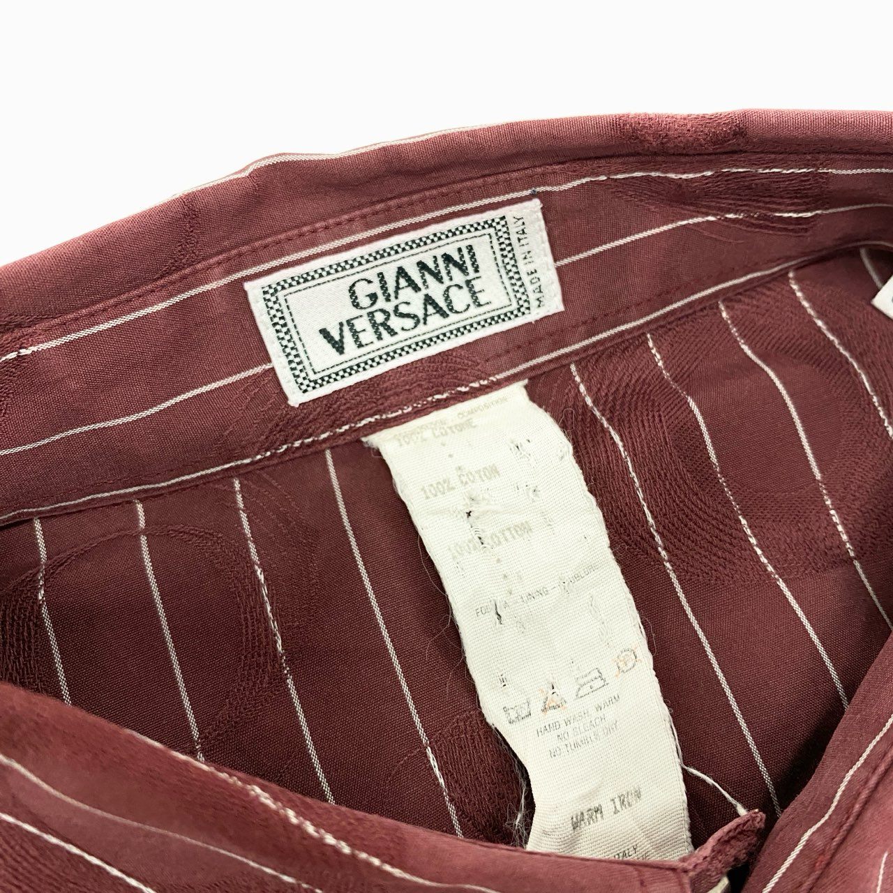 35j22 GIANNI VERSACE ジャンニヴェルサーチ 長袖シャツ ストライプ 透かし総柄模様 サイズ50 ボルドー コットン メンズ イタリア製u02t