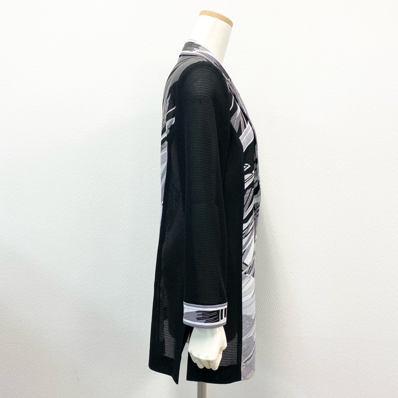 56j20 《極美品》 LEONARD レオナール 近年 メッシュ カンカン素材 ロングジャケット 薄手コート 羽織り 0331310 サイズ40 ブラック パープル レディースk02i
