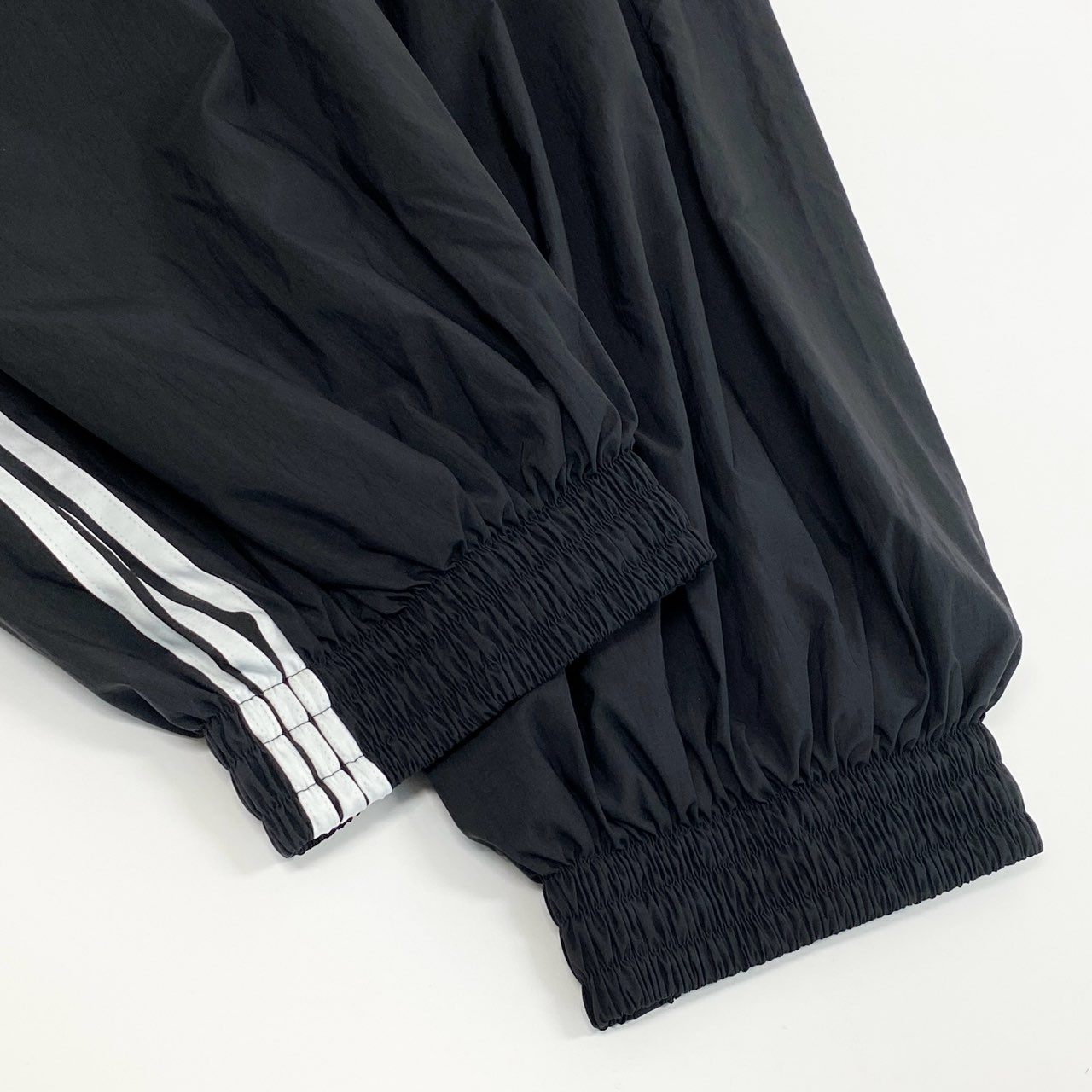 38f9 《美品》 Y-3 ワイスリー 24AW NYL PANT カーゴ トラックパンツ IW7498 S ブラック リップストップ Yohji Yamamoto ヨウジヤマモト