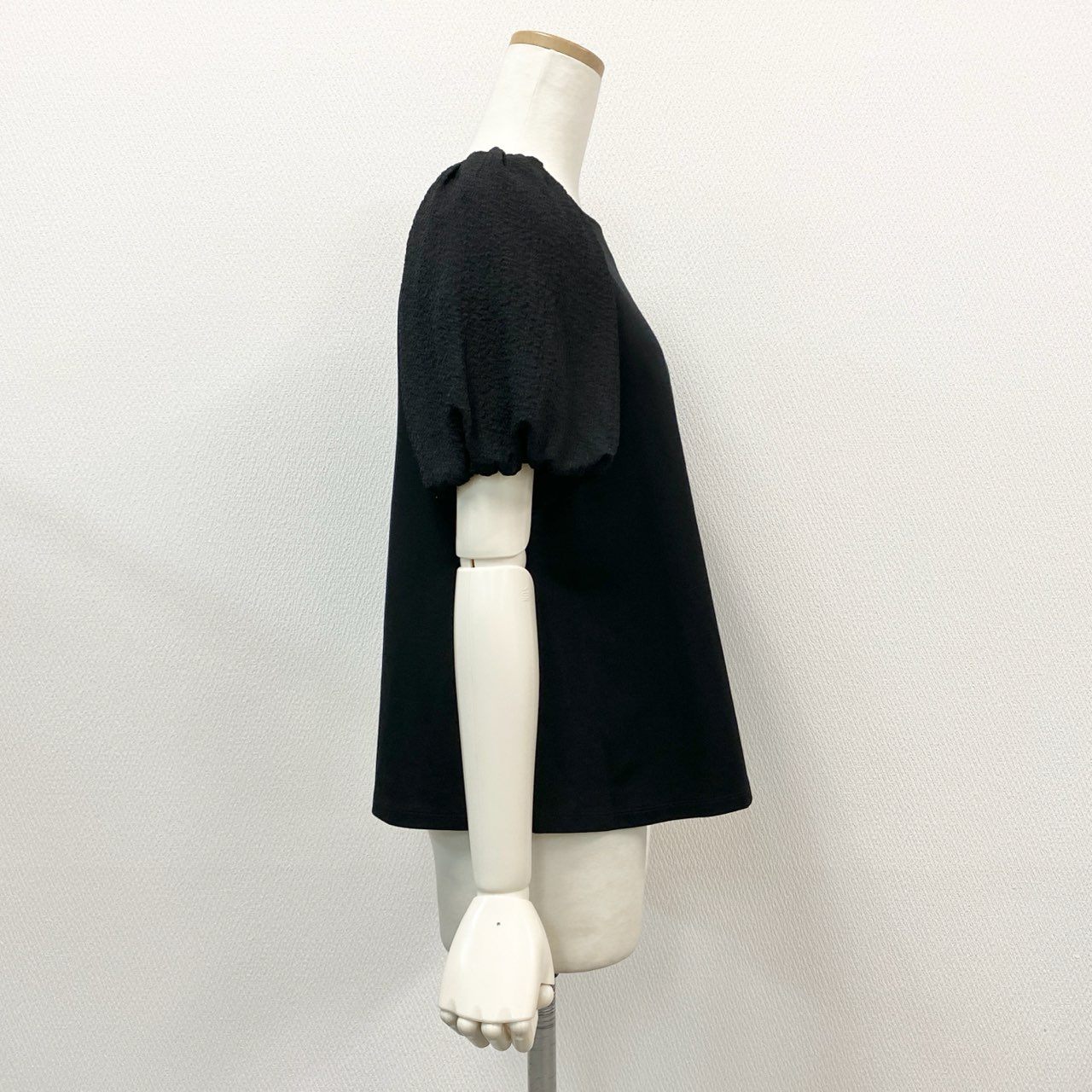 42a23 《美品》 FOXEY NEW YORK フォクシー ニューヨーク PLISSE TOP カットソー Tシャツ 42991 38 ブラック 日本製 夏