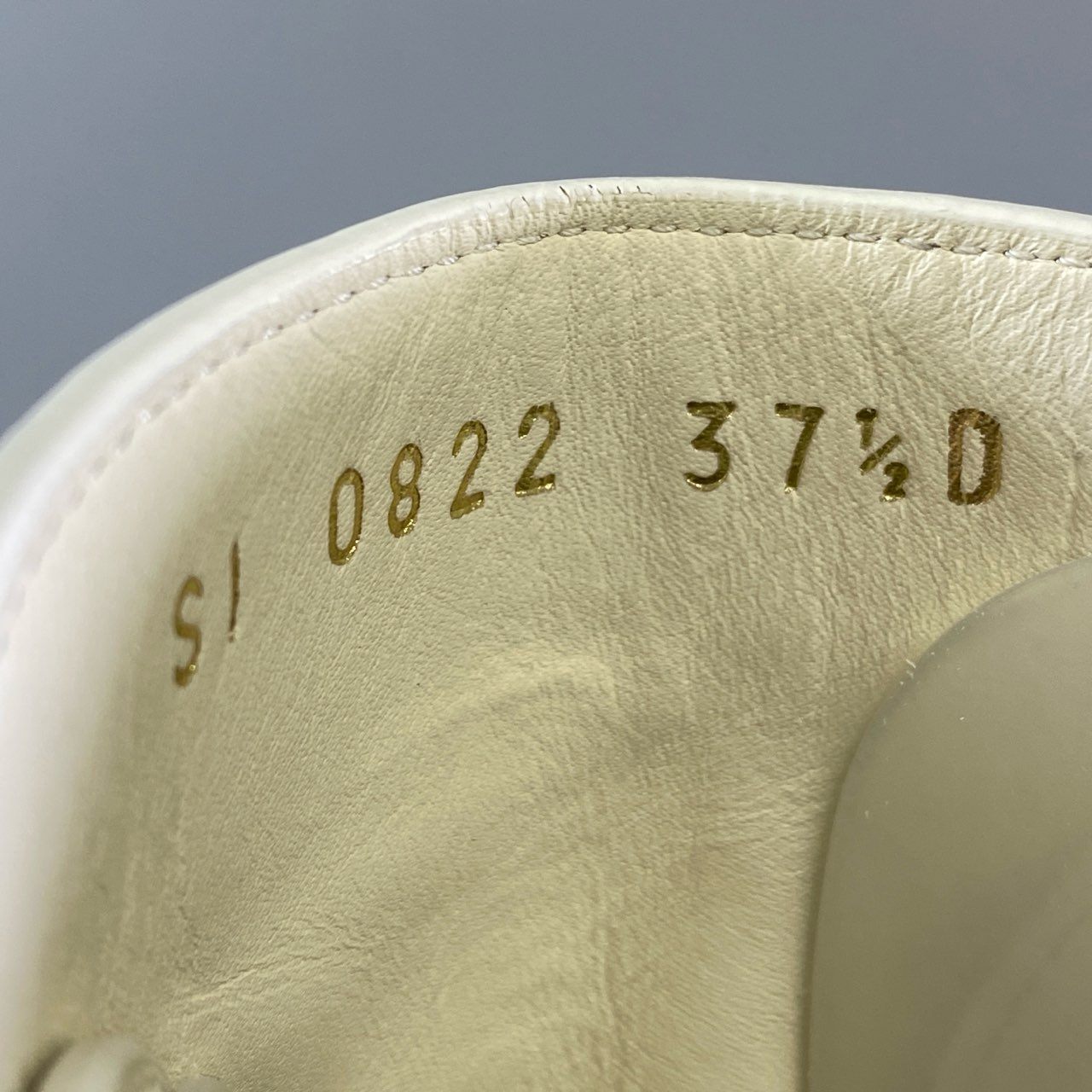 1h9《未使用品》 Christian Dior クリスチャンディオール 23SS EMPREINTE CD金具ベルト ブーツ 37 1/2 ホワイト レザー イタリア製 シューズt18r