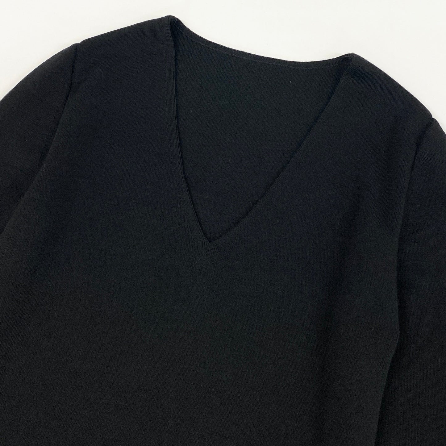 56h1 FOXEY フォクシー セーター エレガンス Vネックニット ウールニット 長袖ニット レディース 女性用 33506 38 ブラック 毛100%u02t