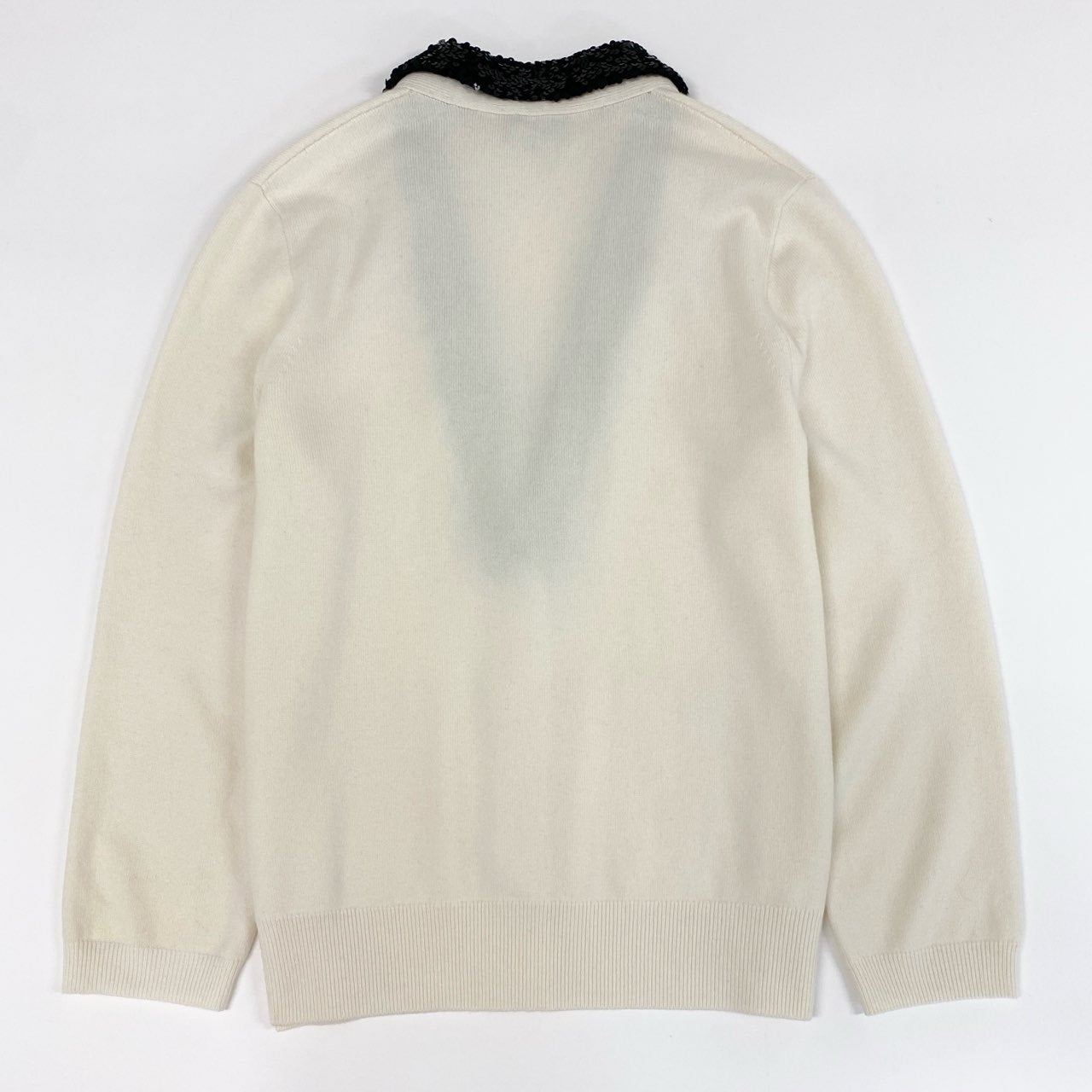 46e9 【極美品】CHANEL シャネル 2023C クルーズライン スパンコール カシミヤニットジャケット ココマーク ラインストーン P74171K10644 サイズ38 ホワイト レディース