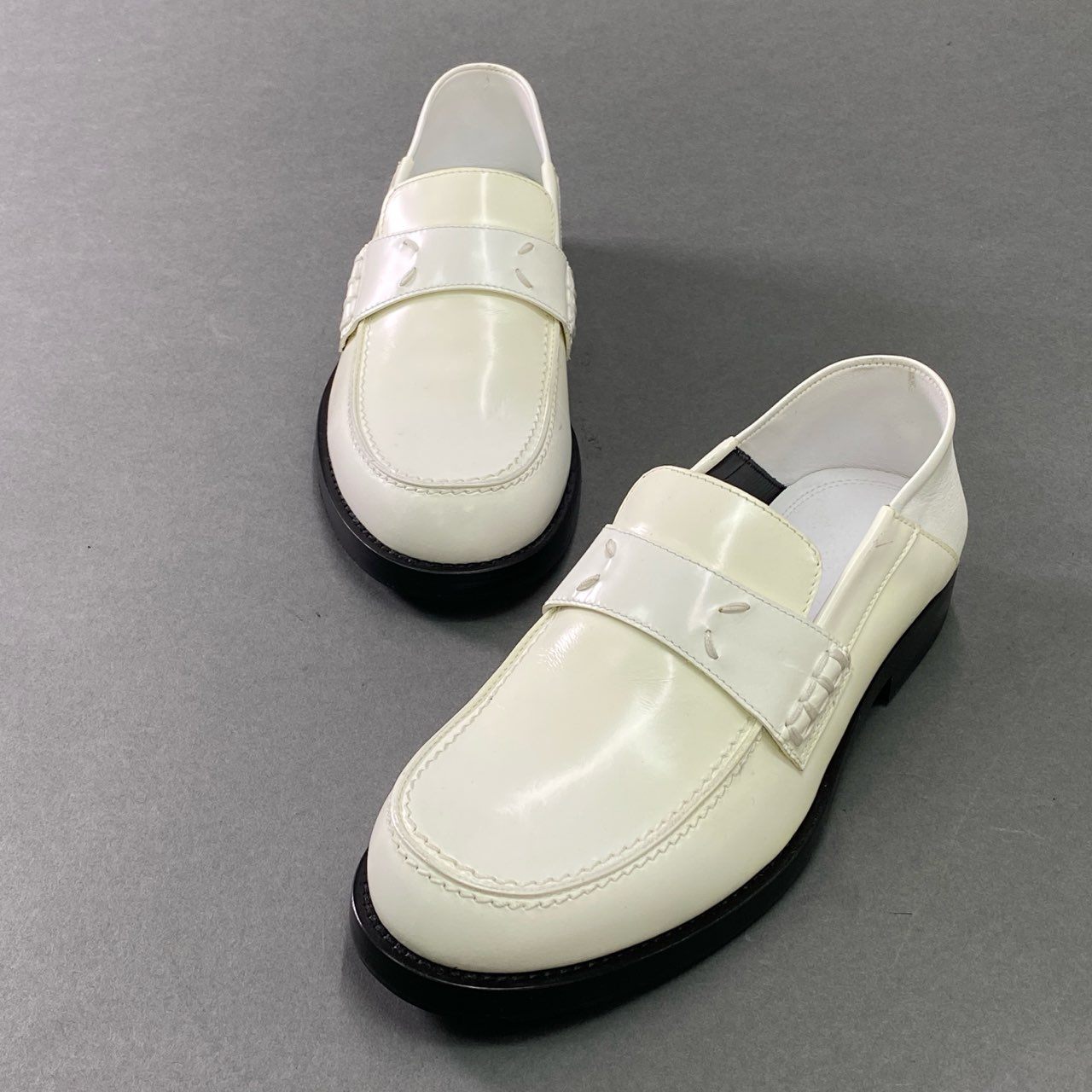 3c10 Maison Margiela メゾンマルジェラ ステッチ コインローファー 36 ホワイト レザー シューズ 革靴 イタリア製