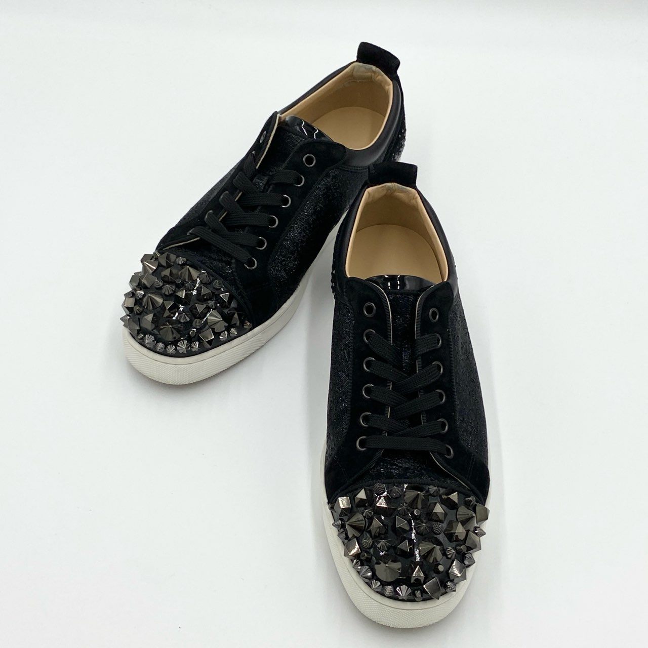 1h20 Christian Louboutin クリスチャンルブタン ルイスジュニア ストラス スパイク スニーカー シューズ スタッズ ラインストーン サイズ42 ブラック メンズ 紳士靴k02i