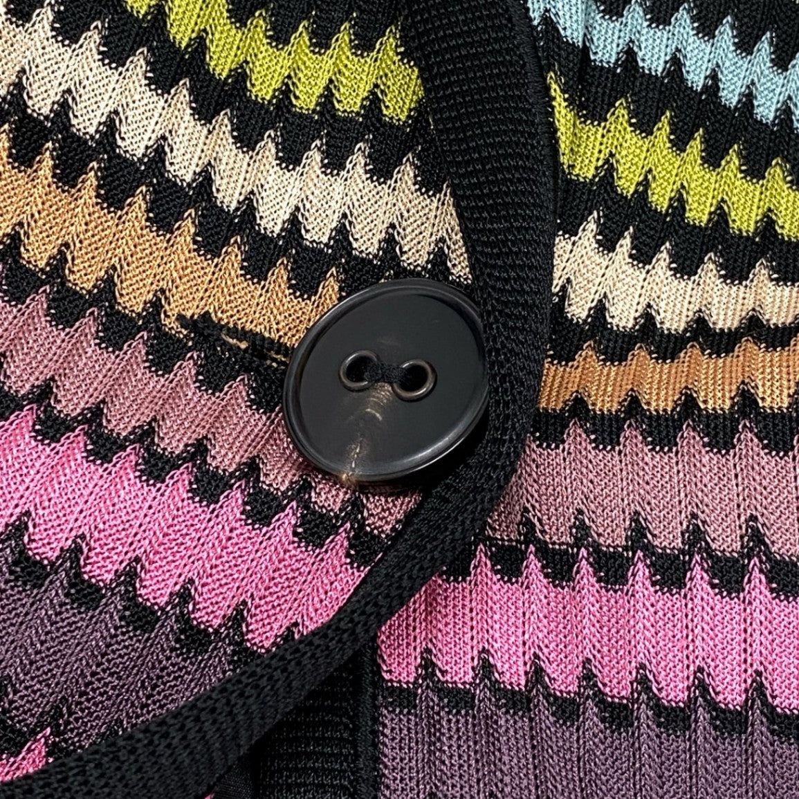 25f14 MISSONI ミッソーニ イタリア製 テーラードジャケット ニットジャケット パイピング ピークドラペル 40 マルチカラー レーヨン レディース