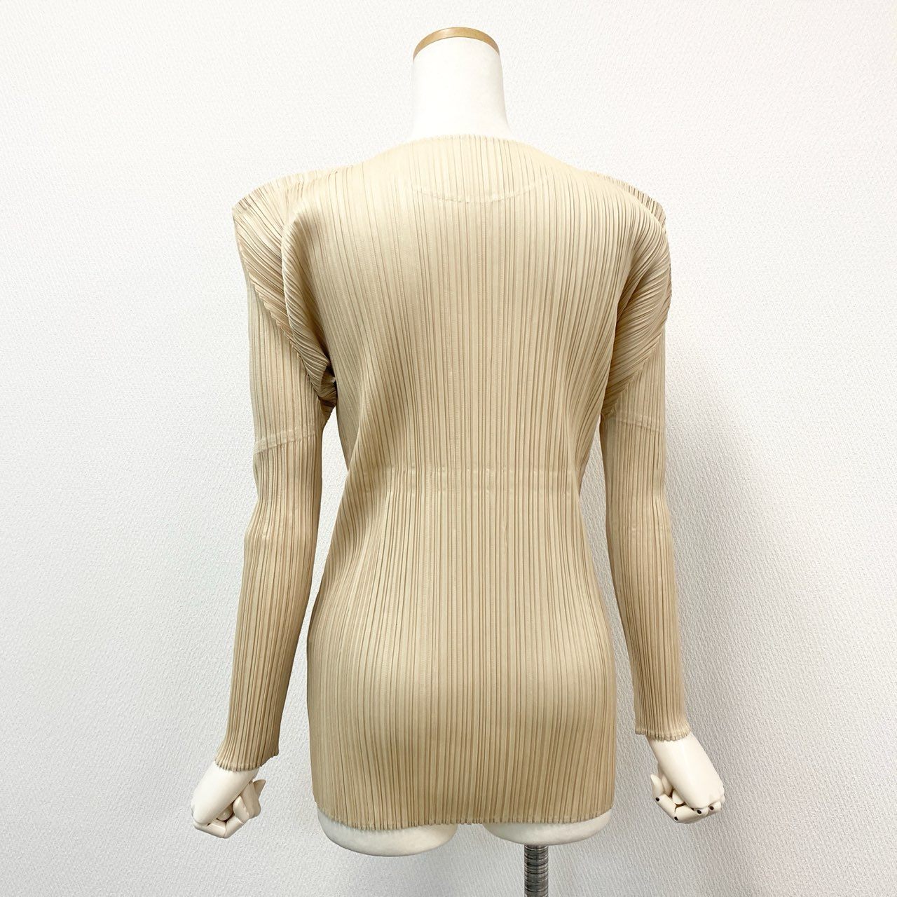 24d3 PLEATS PLEASE プリーツプリーズ イッセイミヤケ プリーツカットソー 長袖トップス 変形デザイン PP04-JK602 サイズ3 イエロー ポリエステル100% レディース 日本製