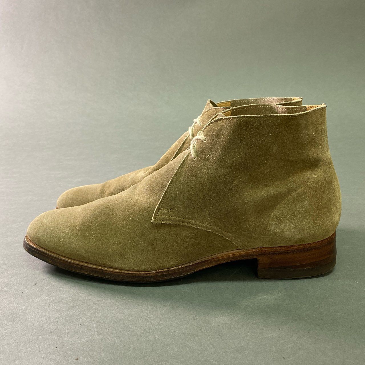2b28 CROCKET & JONES クロケットアンドジョーンズ チャッカブーツ レザーブーツ スエードレザー BAYSWATER 英国製 メンズ 紳士靴 5983 9 1/2 ベージュ 本革