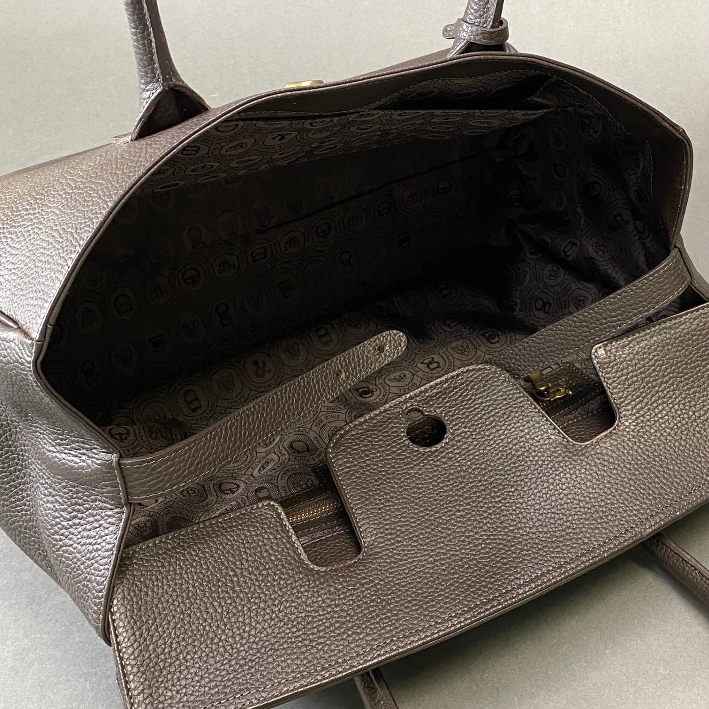Ch1 TOF&LOADSTONE トフアンドロードストーン ルーフボタン ビジネスバッグ ダークブラウン レザー Leather Bag 大容量◎ 肩掛け カバンt18r