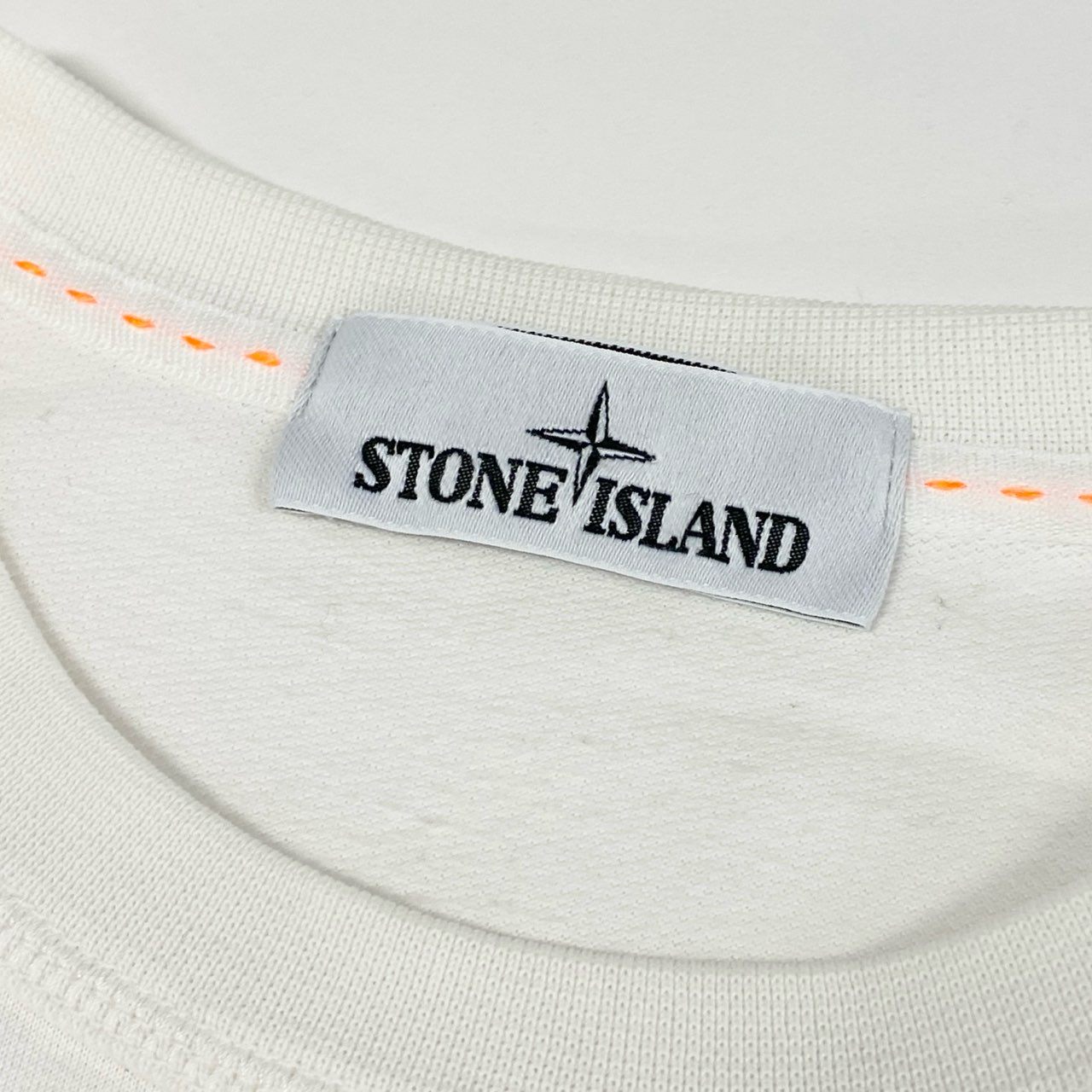 19g28 STONE ISLAND ストーンアイランド 長袖Tシャツ ロングスリーブカットソー トップス バックロゴ サイズL ホワイト コットン100 メンズ 紳士服