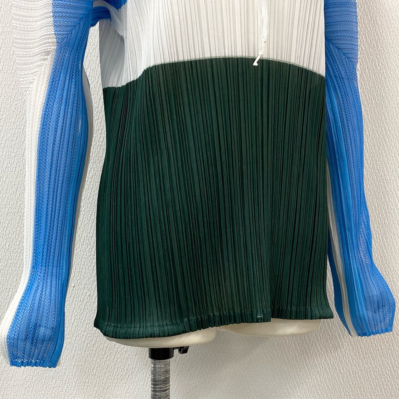 40h24 PLEATS PLEASE プリーツプリーズ 長袖パーカー フーディー トップス プリーツ メッシュ PP96-JD072 3サイズ ホワイト ブルー グリーン レディース 女性用k02i