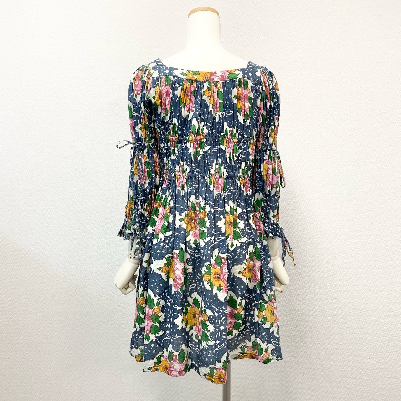 55h28 Vivienne Westwood ヴィヴィアンウエストウッド 花柄ワンピース フレアワンピース レースアップ スクエアネック vintage イタリア製 40サイズ マルチカラー レディース 女性用k02i