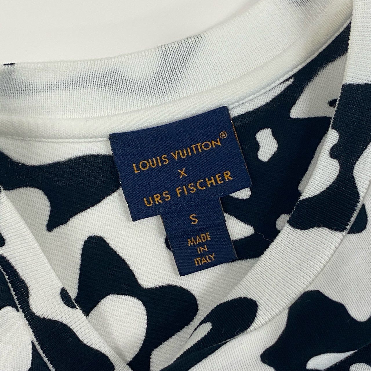 63k20 LOUIS VUITTON ルイヴィトン × URS FISCHER ウルスフィッシャー 21AW LV UF コラボTシャツ モノグラム S ホワイト ブラック カットソー 半袖TEE イタリア製